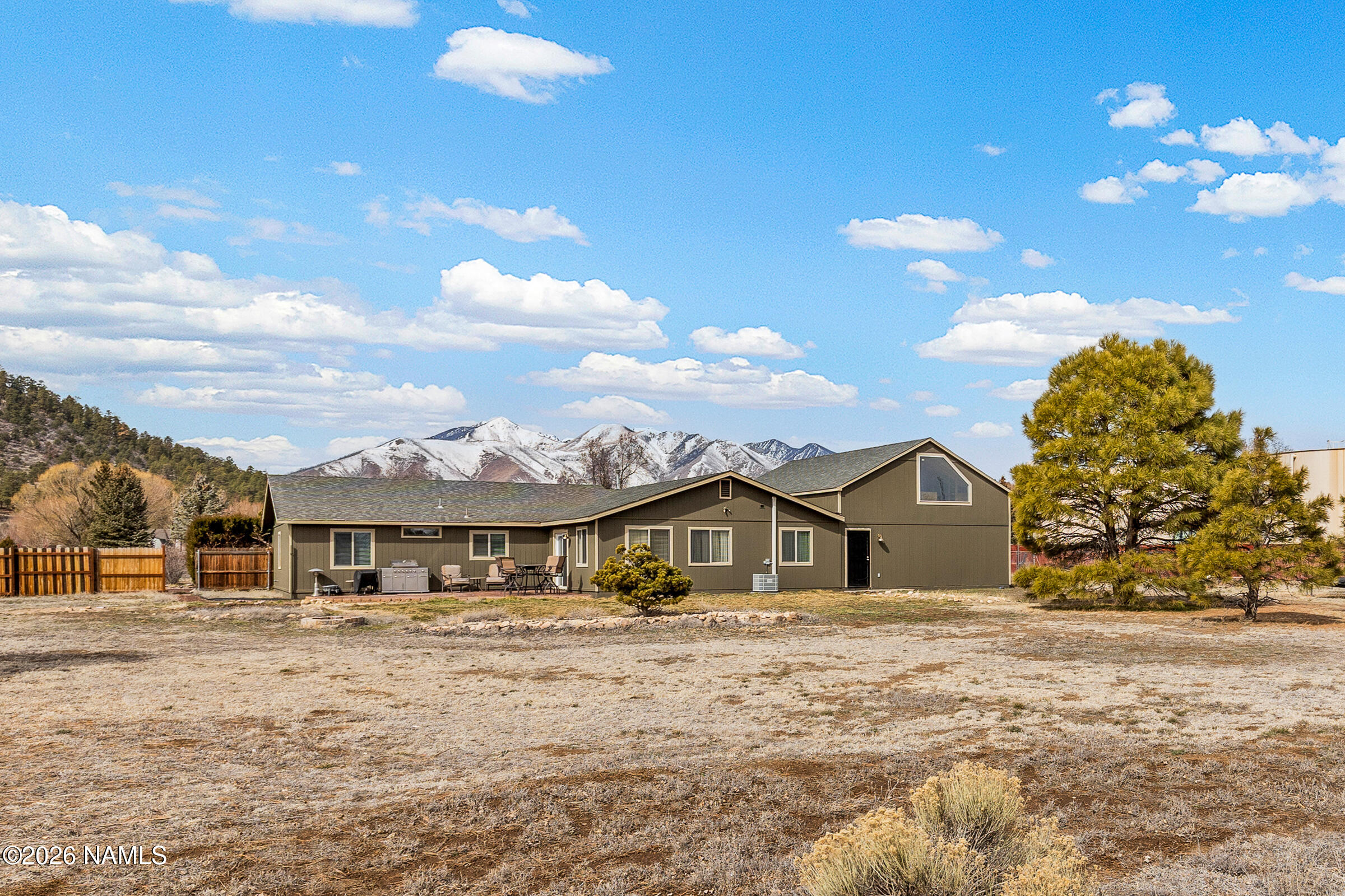 9835 Pioneer Valley Road