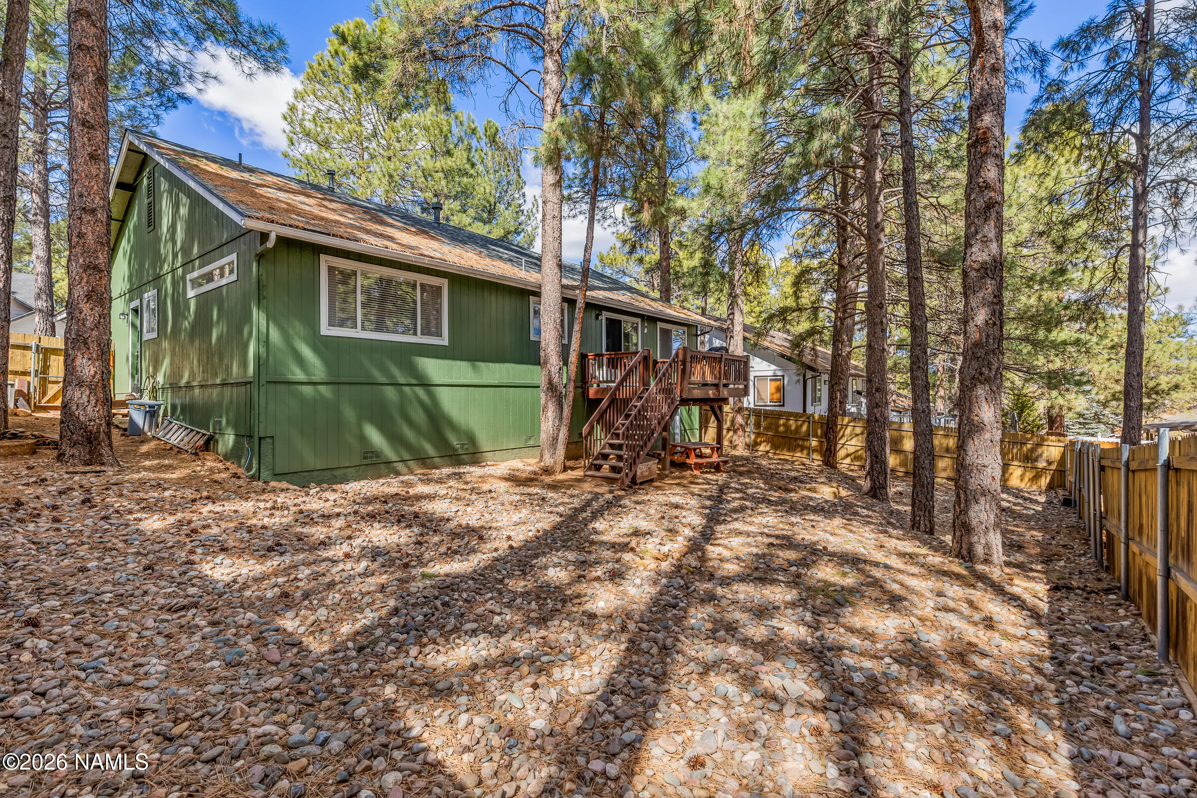 21 E Mohawk Drive
