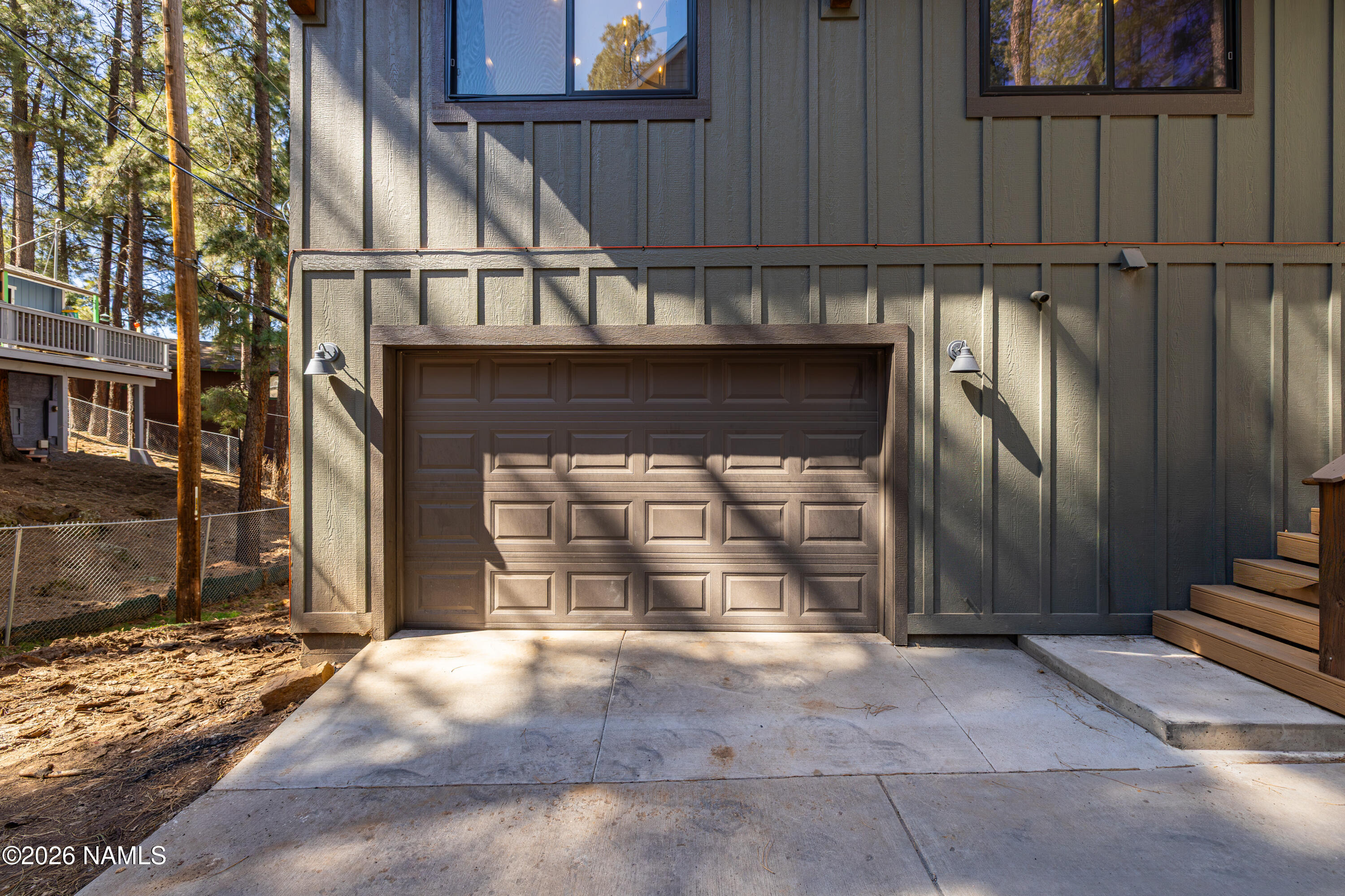 738 Comanche Street