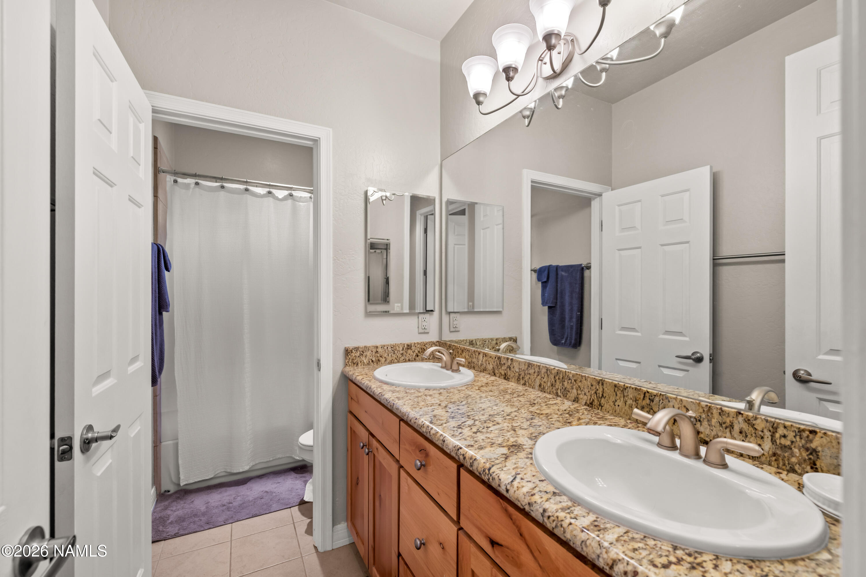 1152 N Flowing Springs Trail