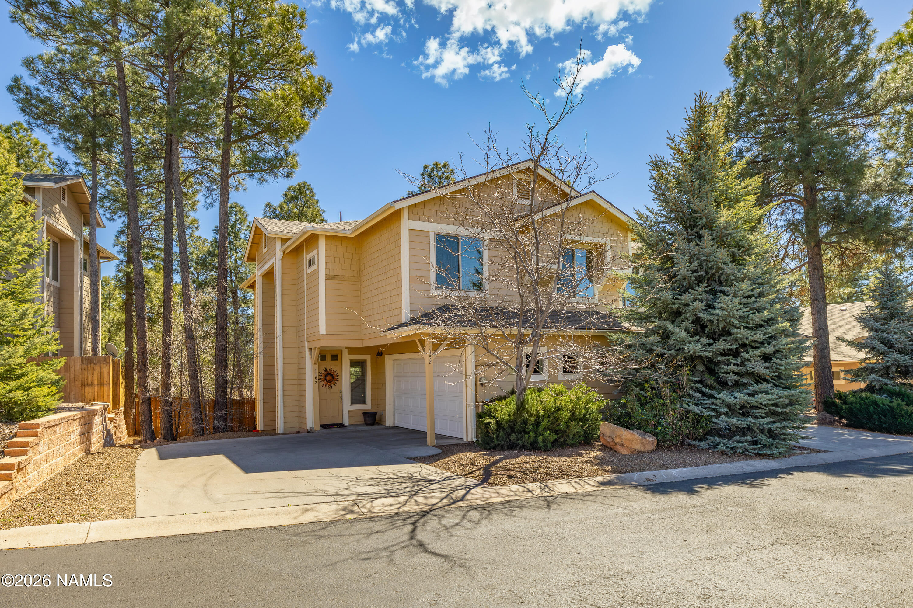 1152 N Flowing Springs Trail