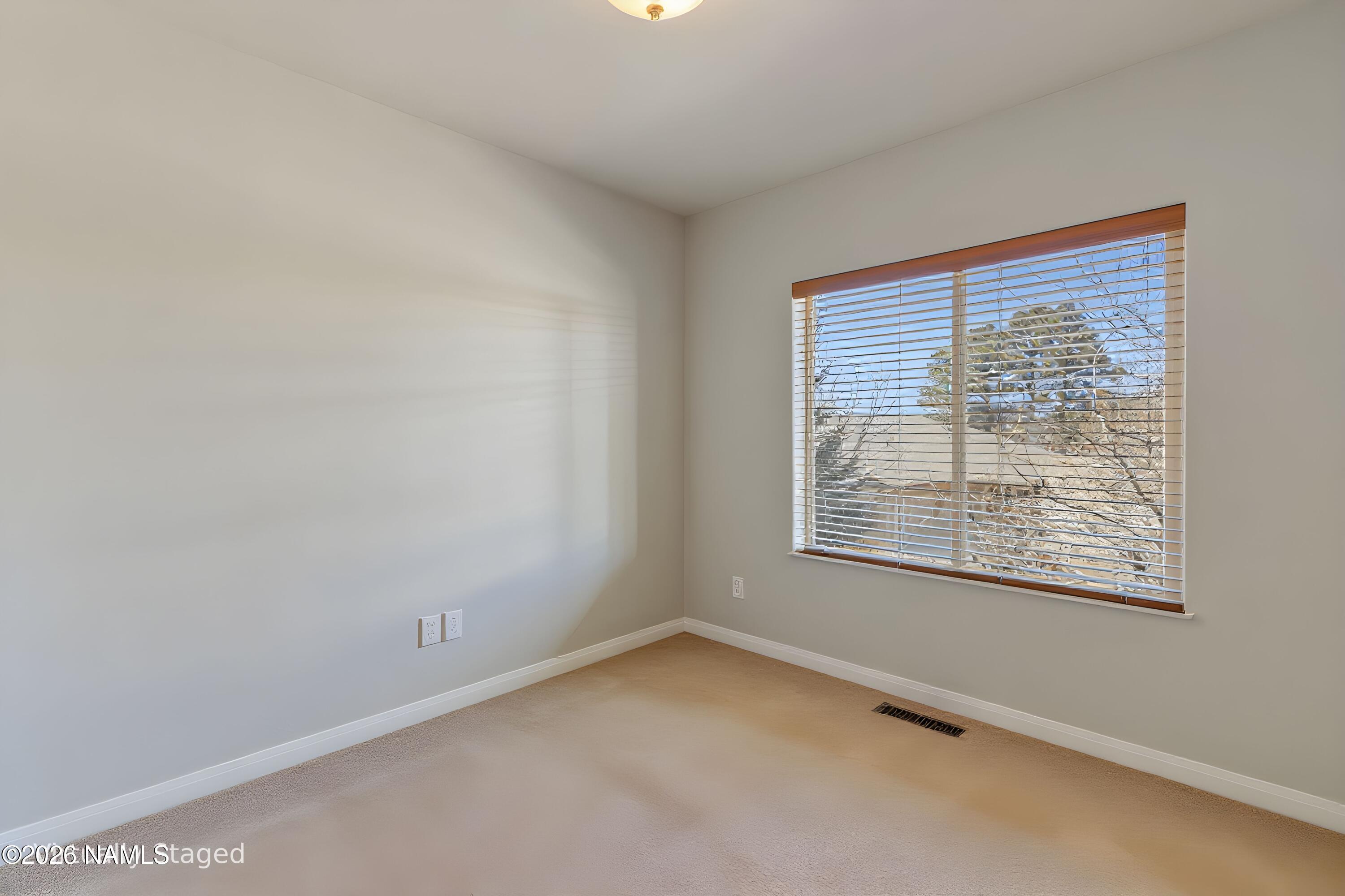 1152 N Flowing Springs Trail