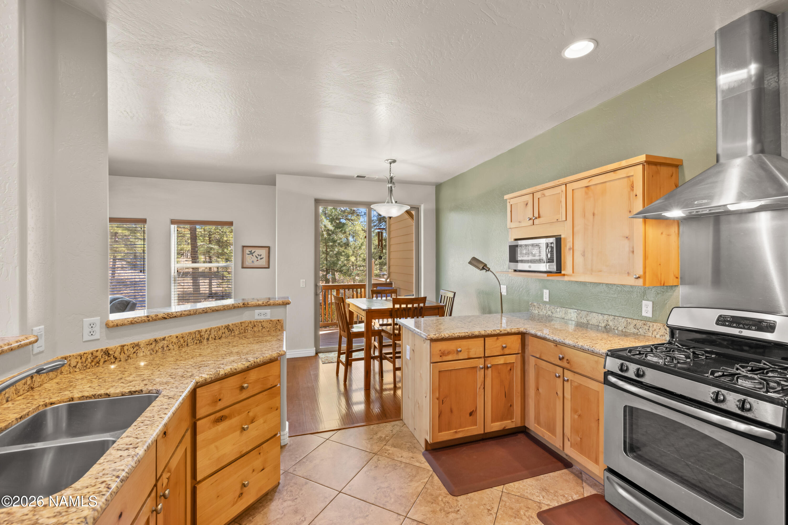1152 N Flowing Springs Trail