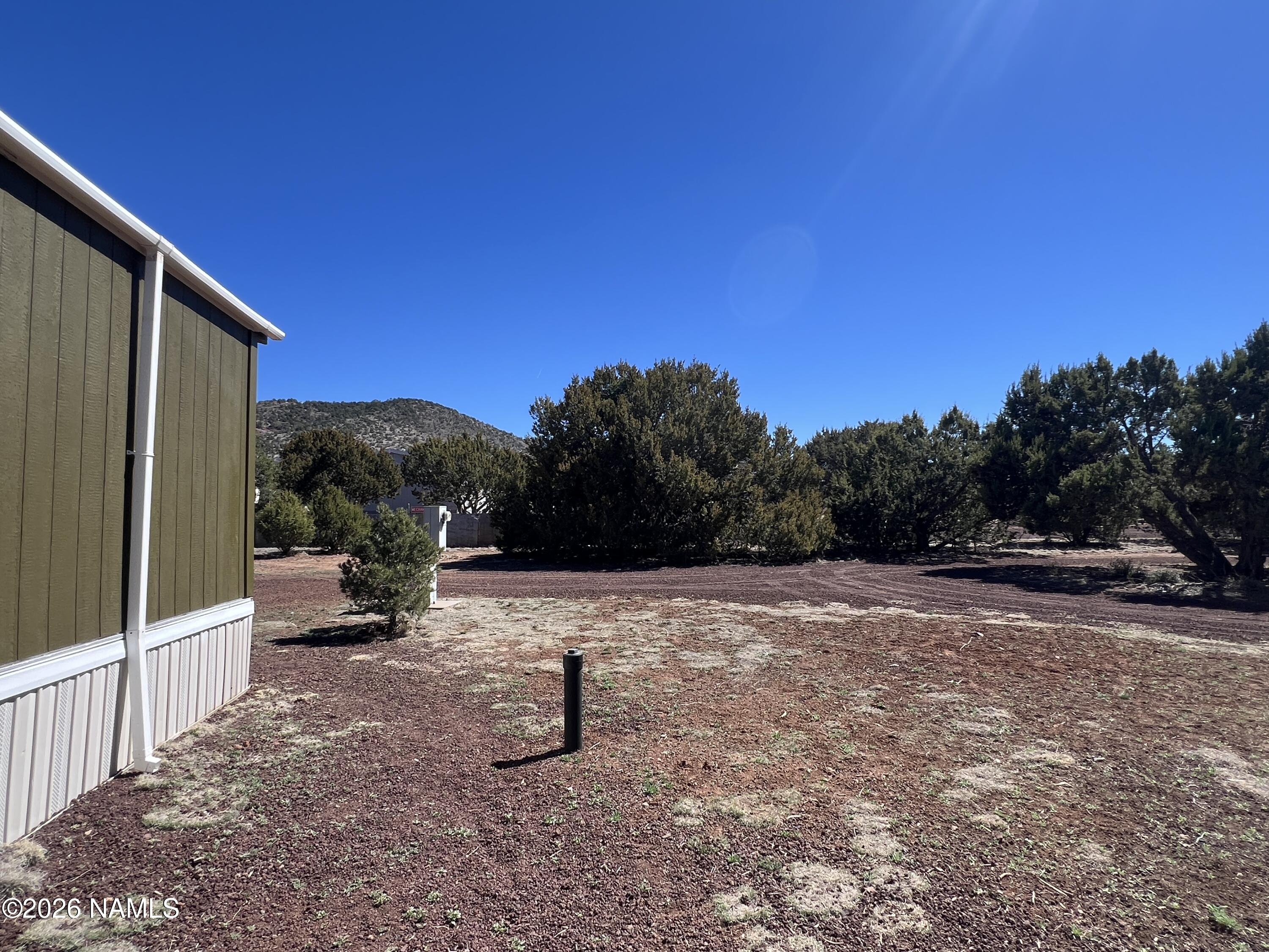 327 E Greenbriar Drive