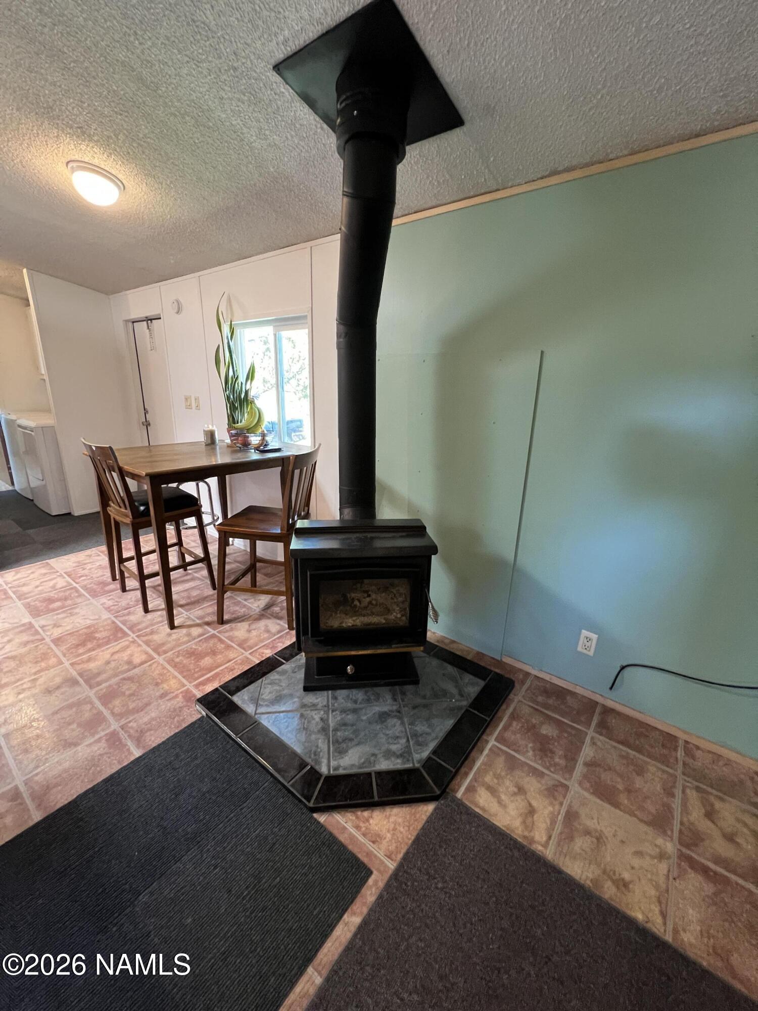 327 E Greenbriar Drive
