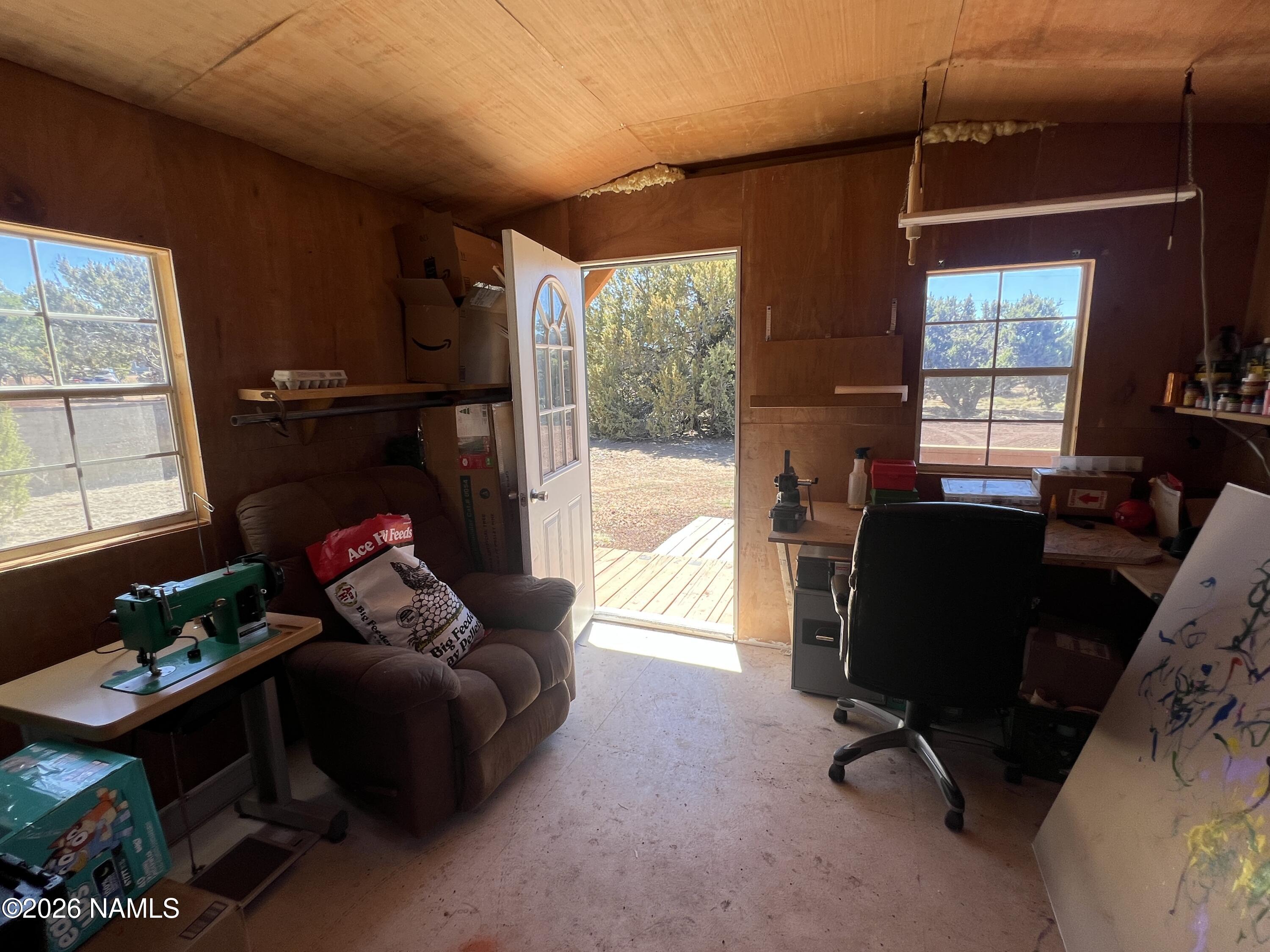327 E Greenbriar Drive