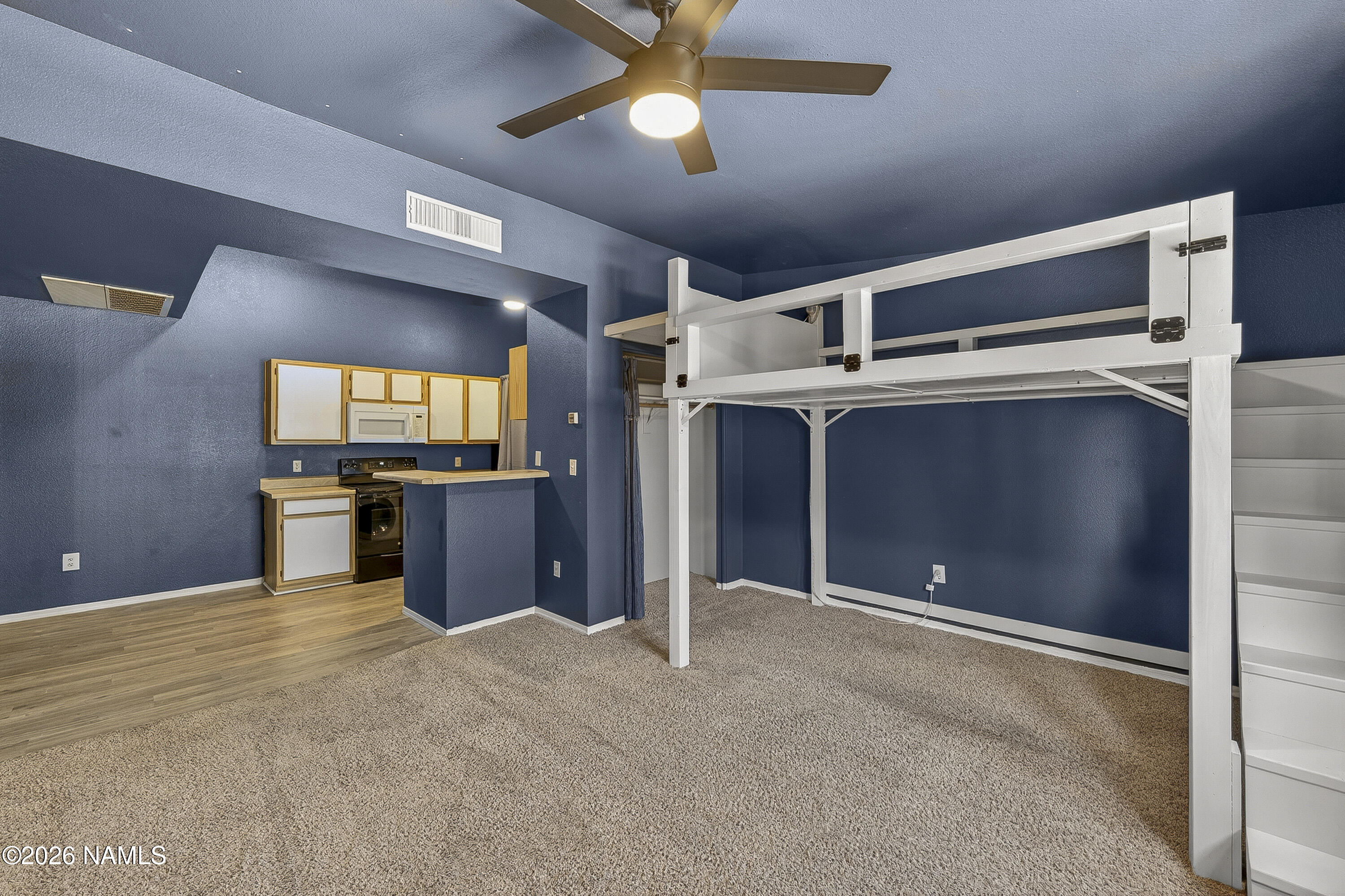 1185 W University Avenue 17-237