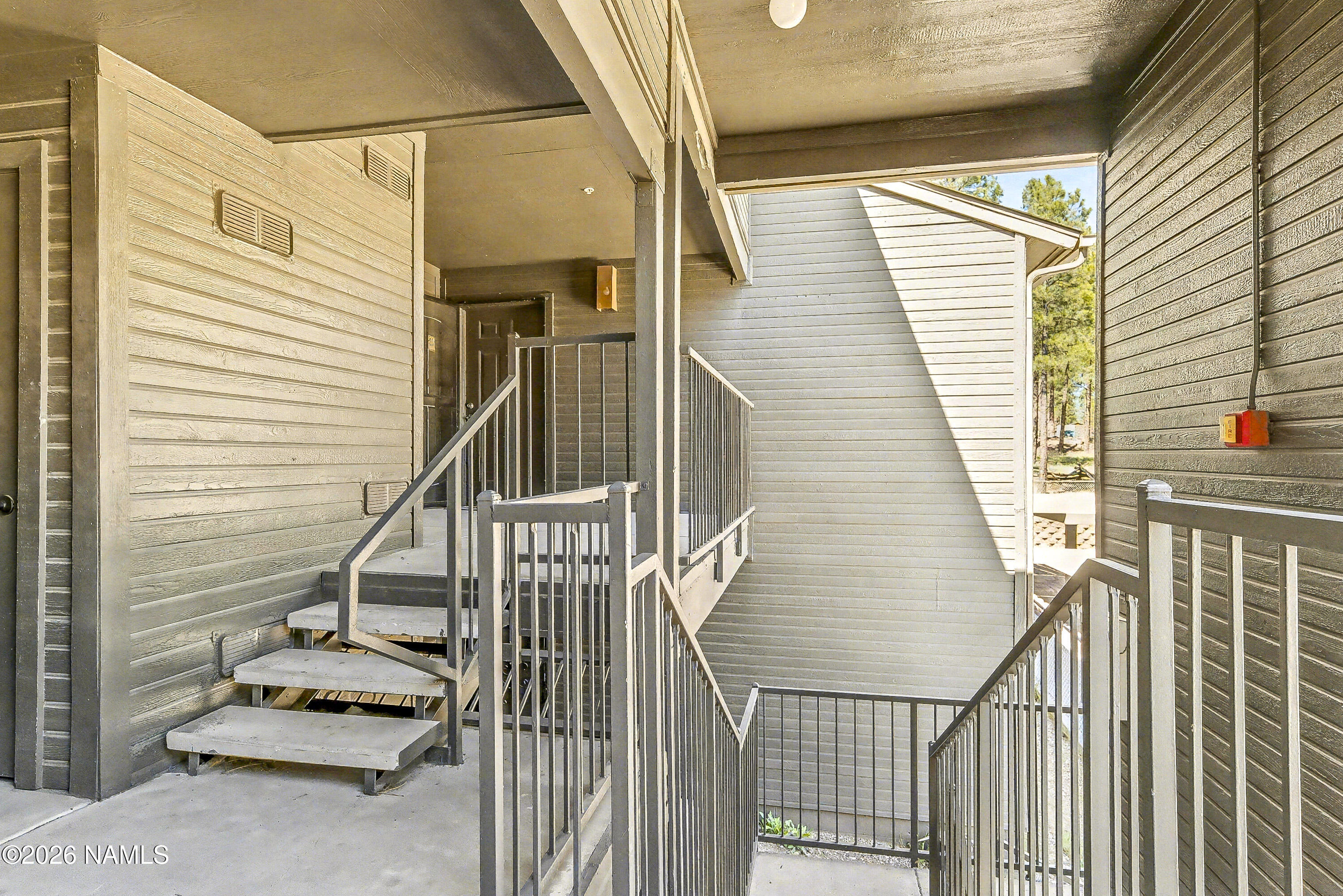 1185 W University Avenue 17-237