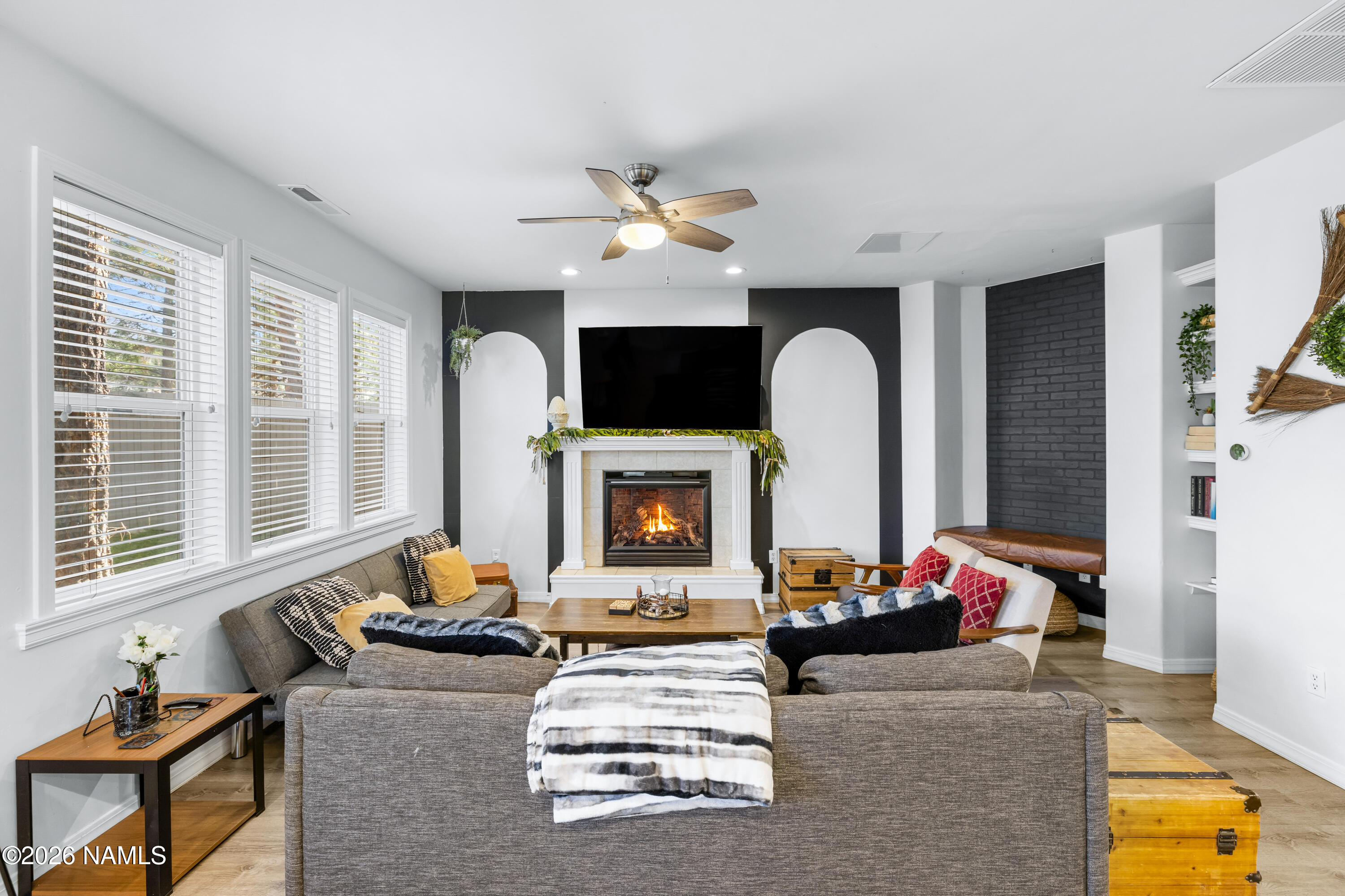 549 W Old Territory Trail