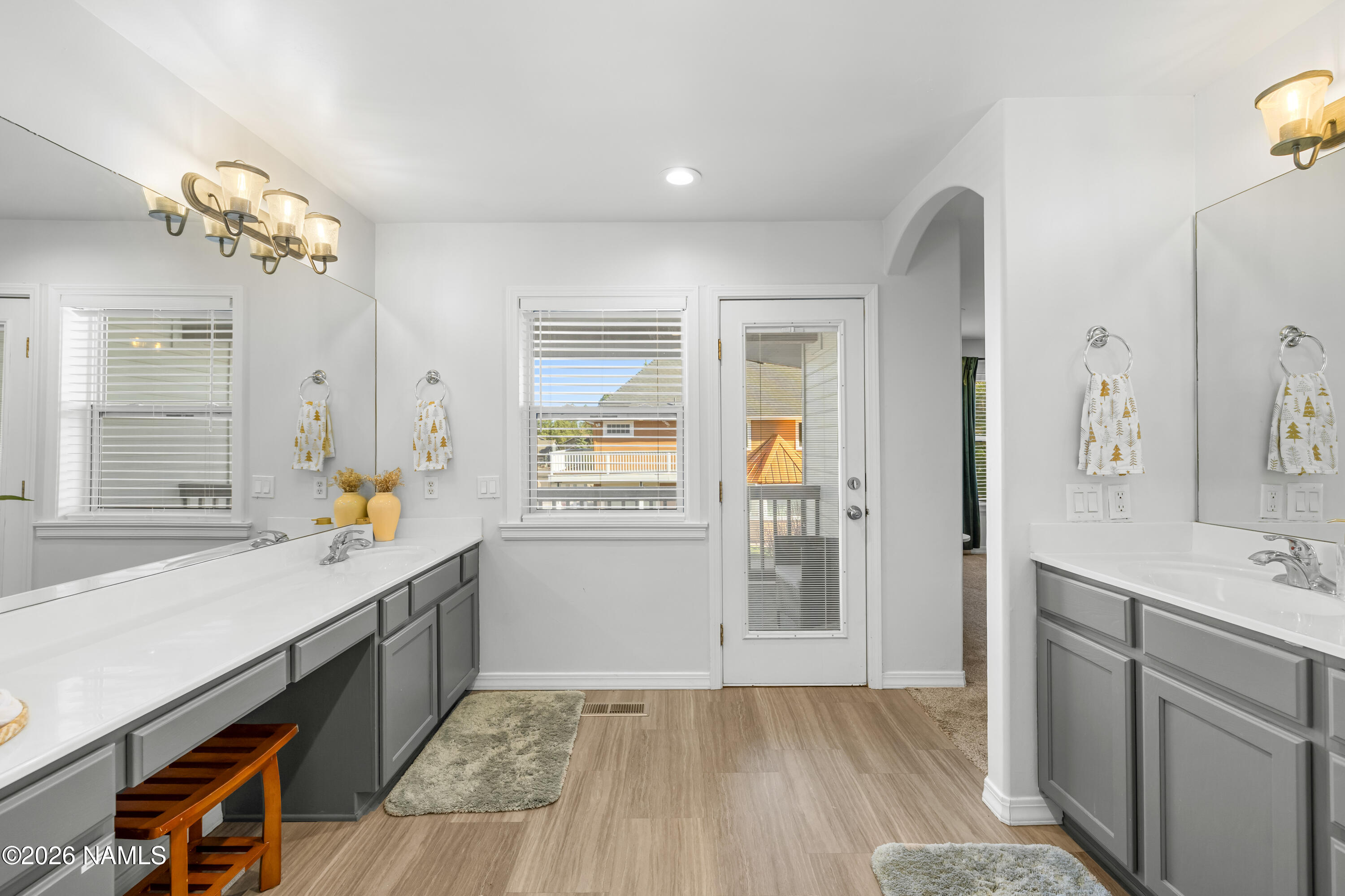 549 W Old Territory Trail