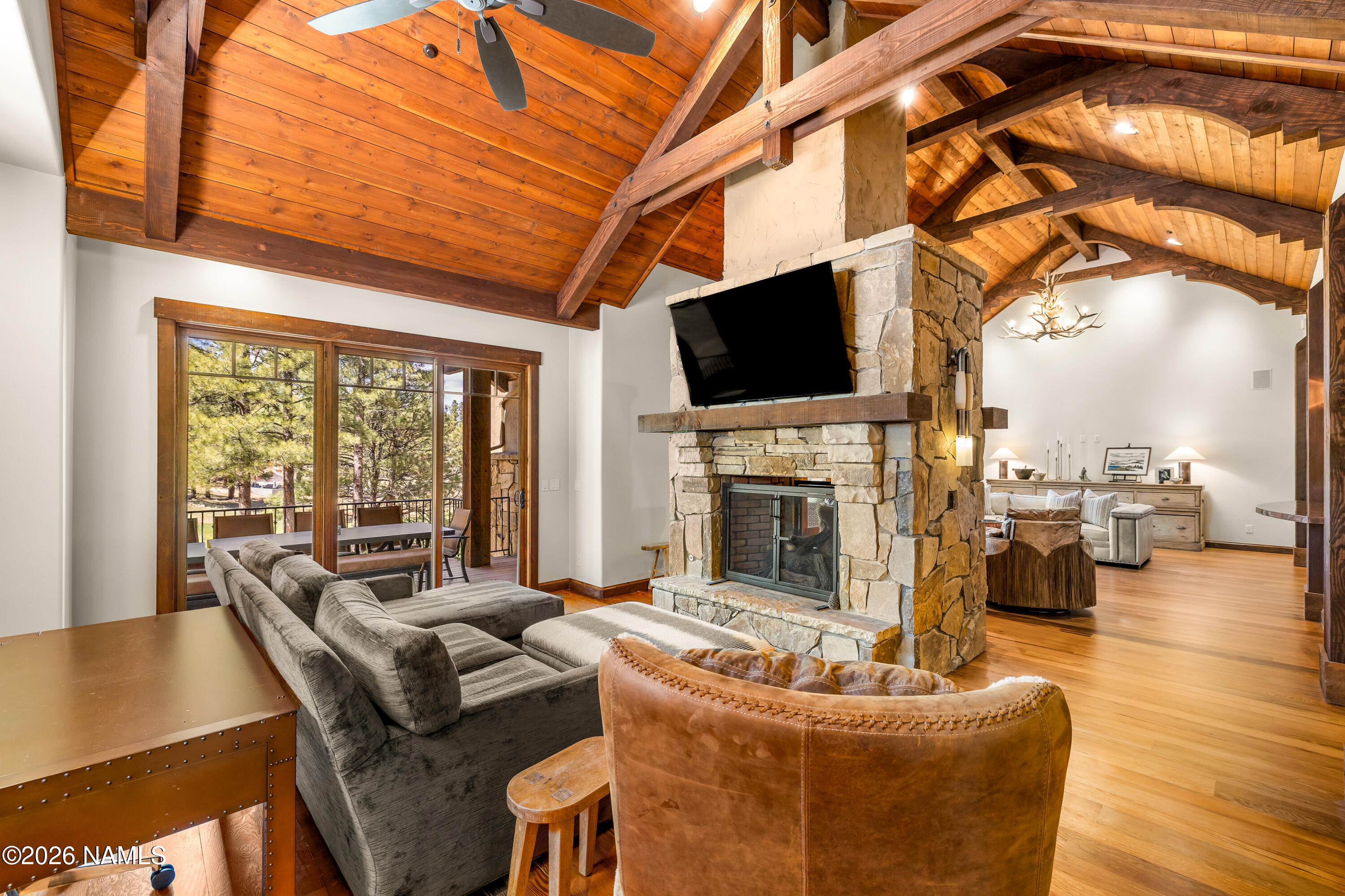 2398 E Del Rae Drive
