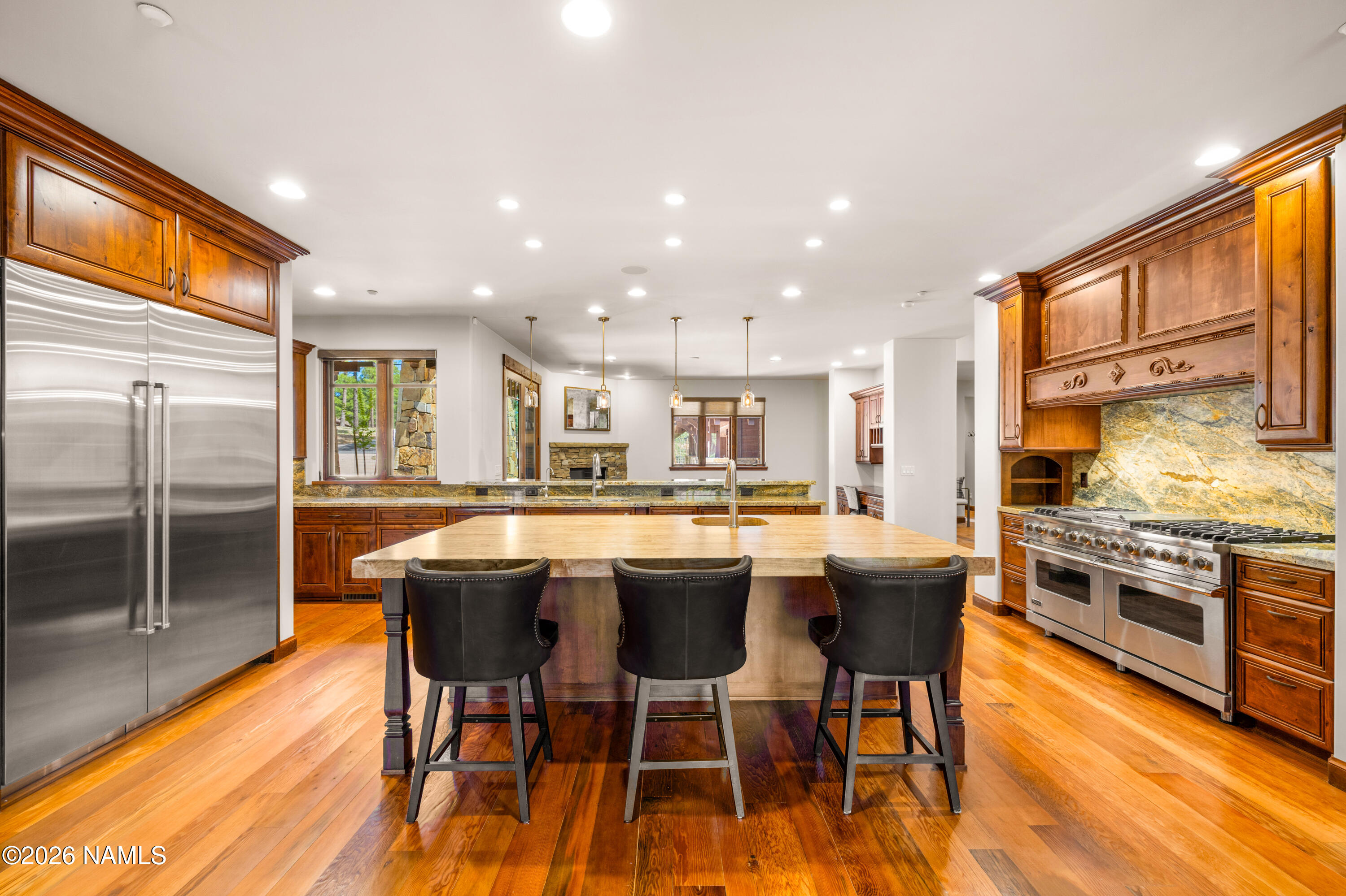 2398 E Del Rae Drive