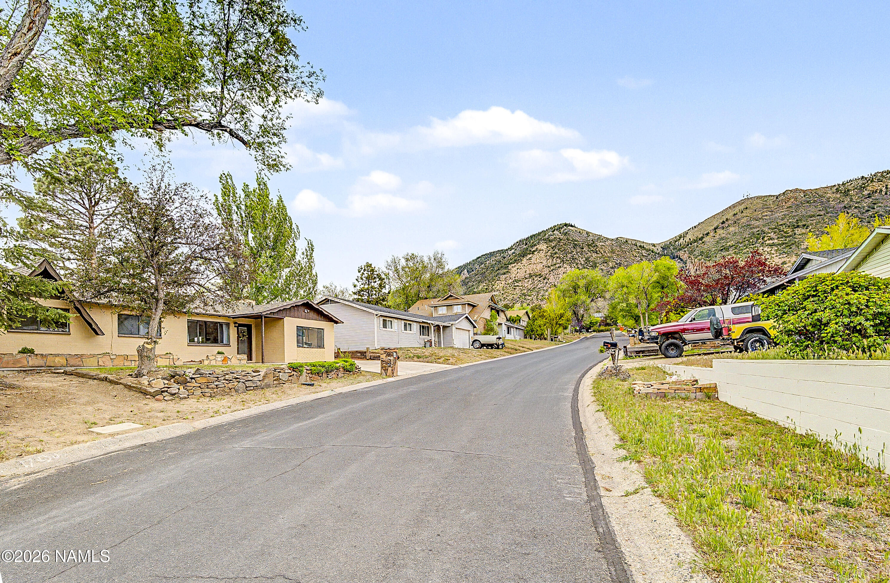 3449 N Alta Vista Drive
