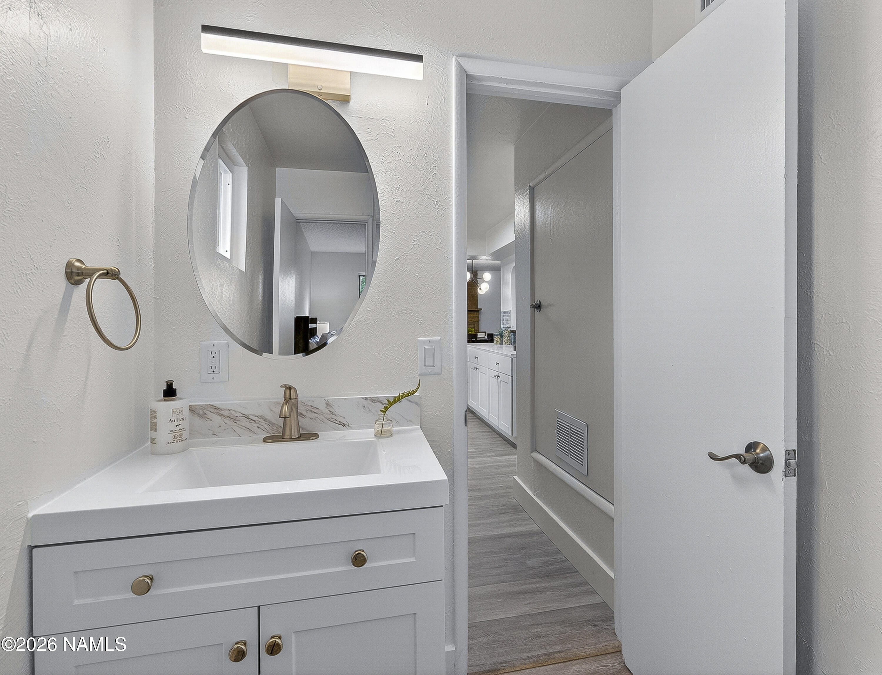 3449 N Alta Vista Drive