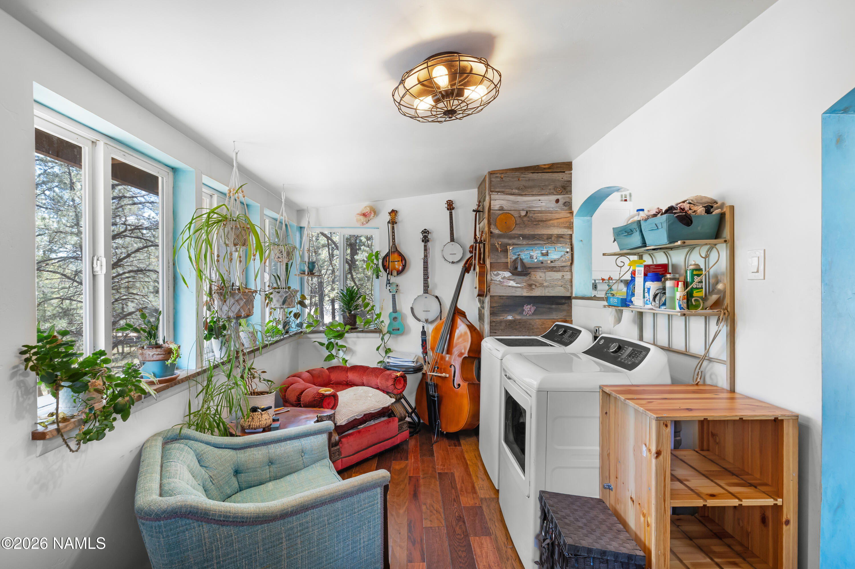 4511 Canyon Loop