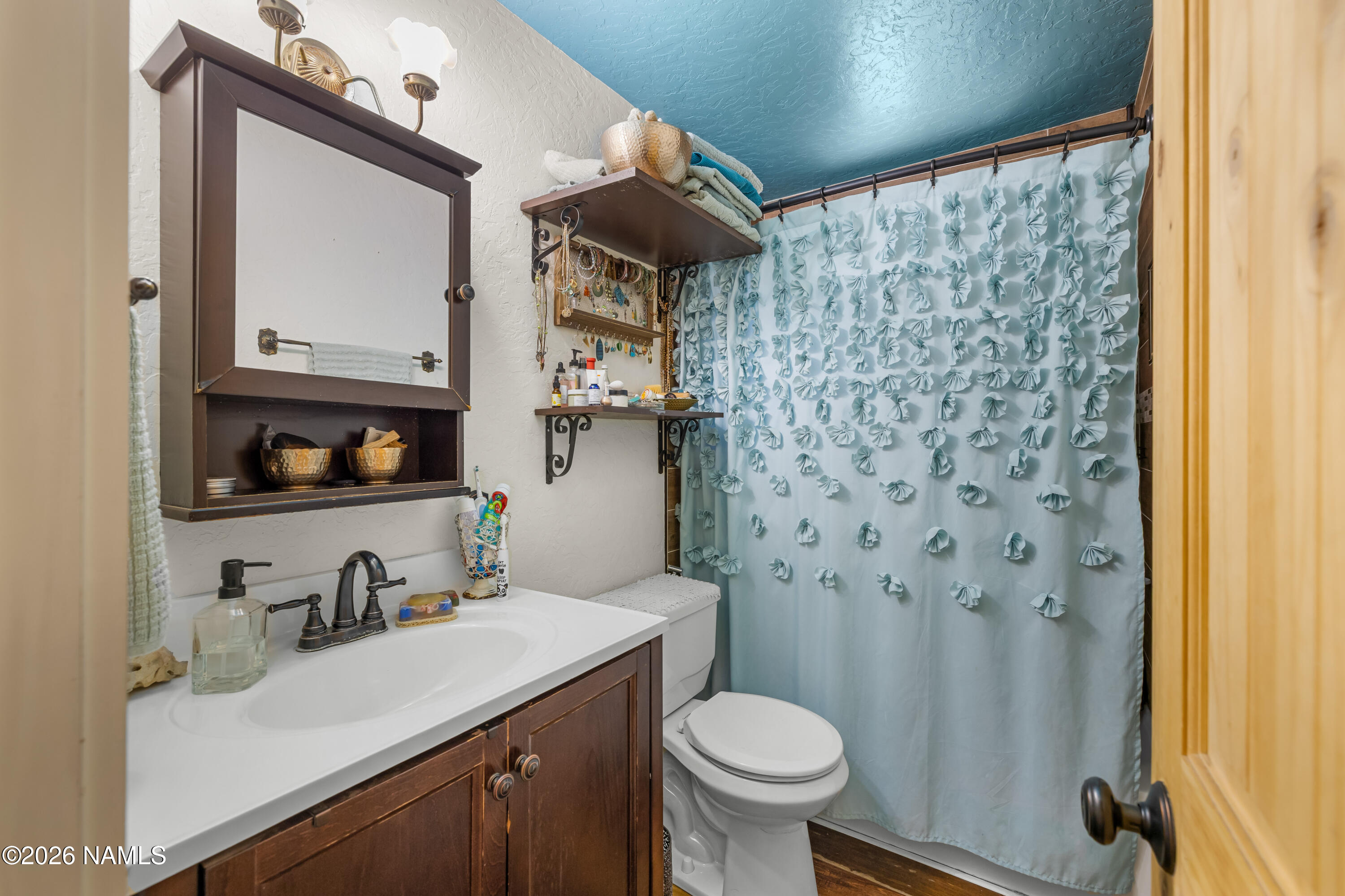 4511 Canyon Loop