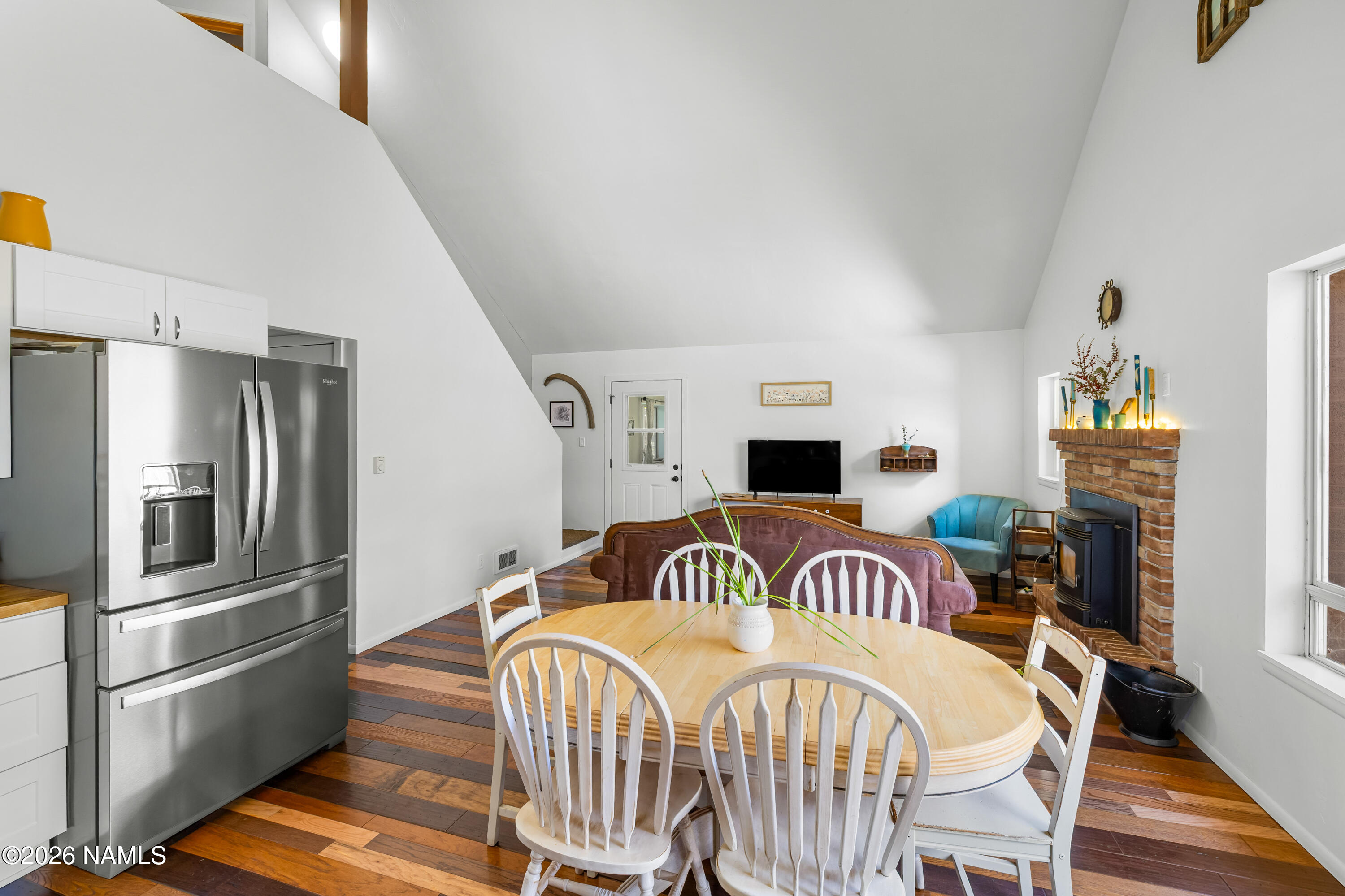4511 Canyon Loop