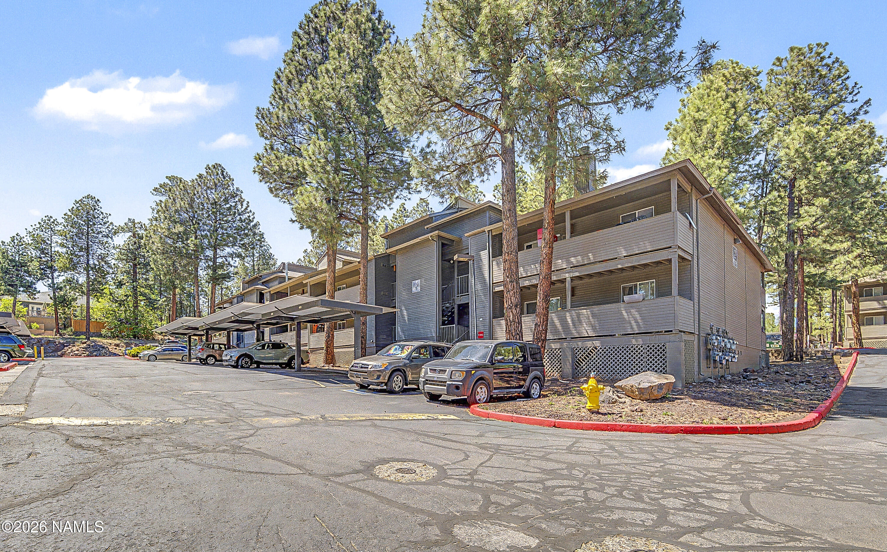 1385 W University Avenue 3-119