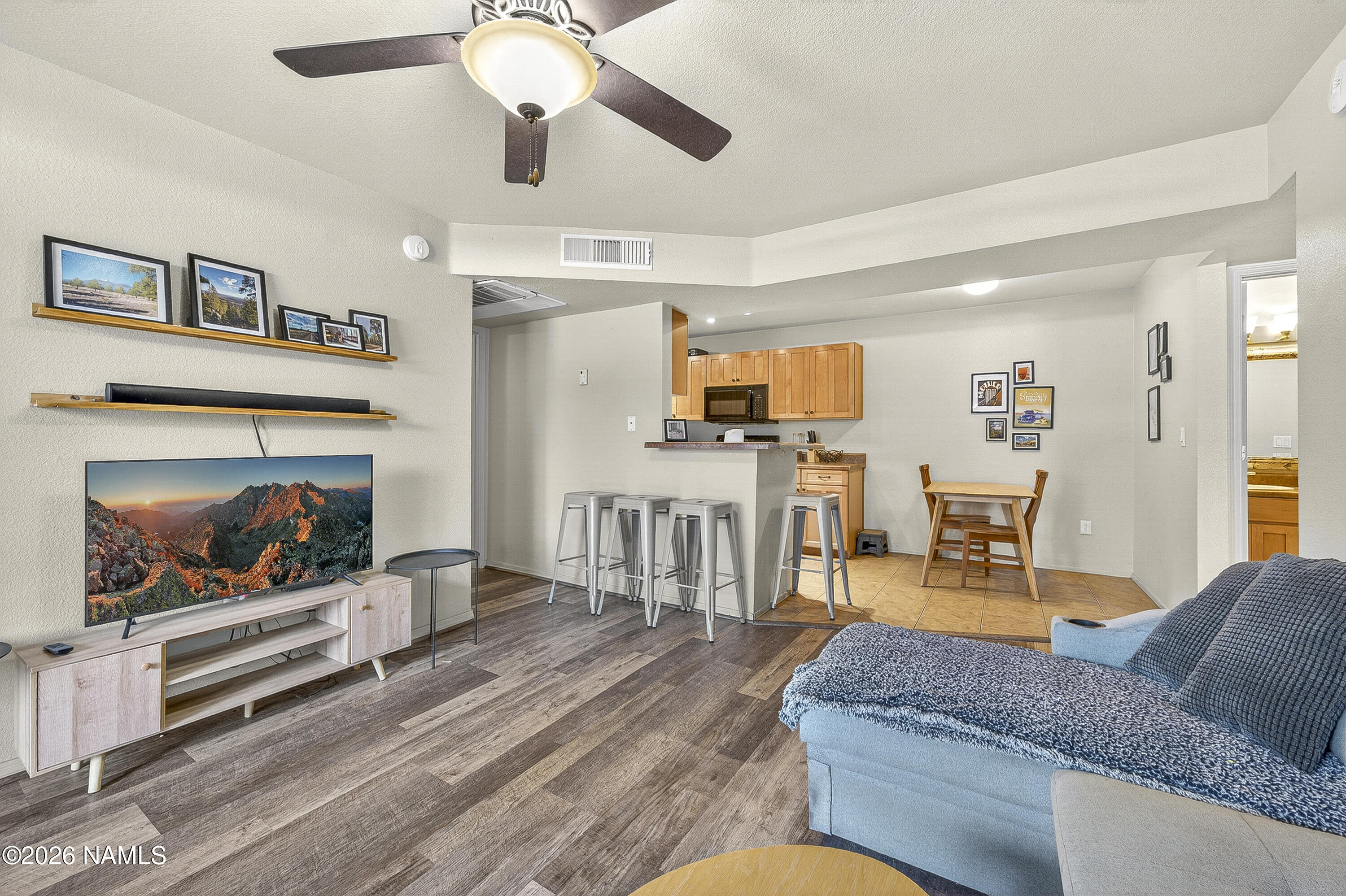 1385 W University Avenue 3-119