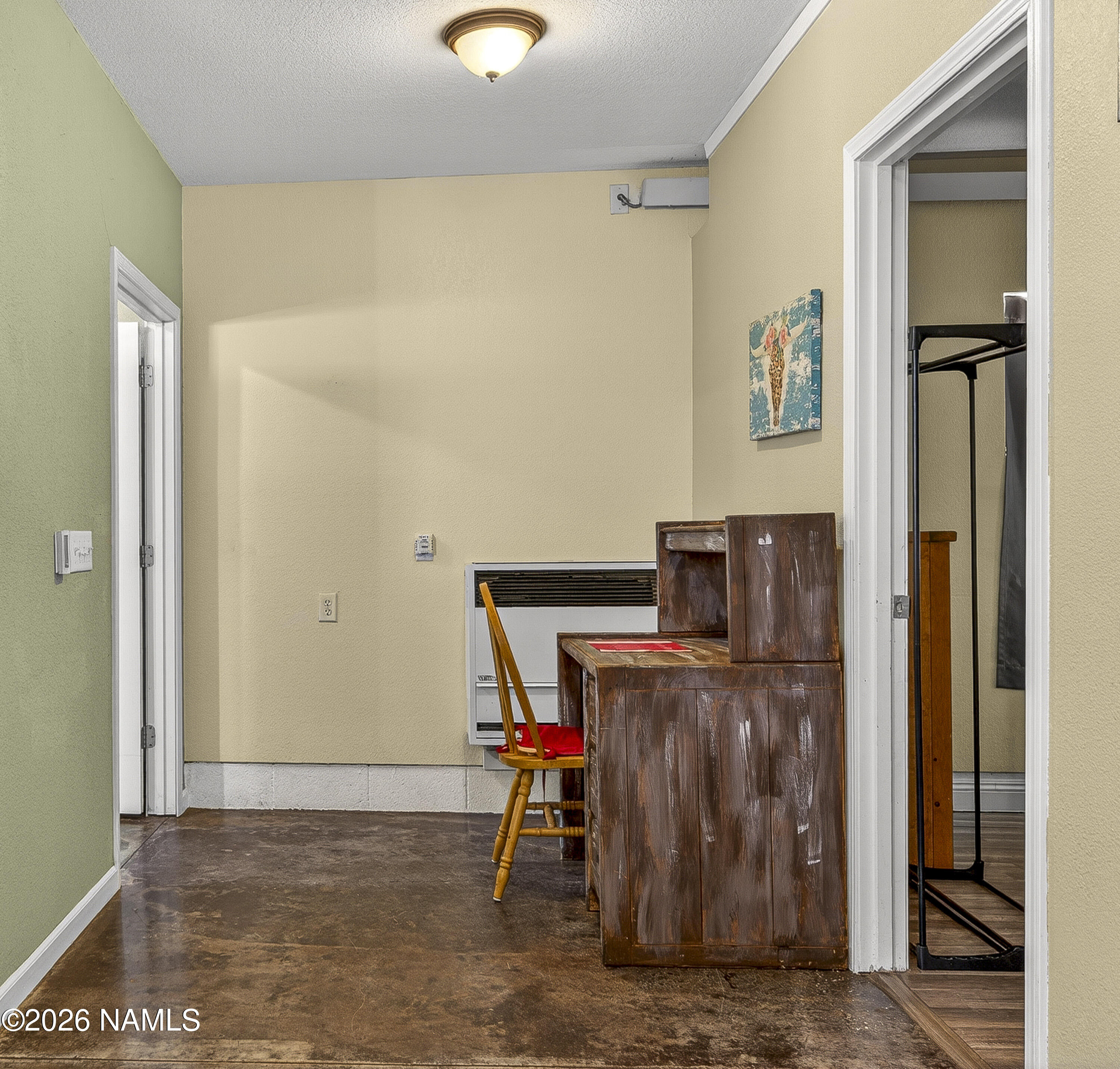 123 S Taber Street
