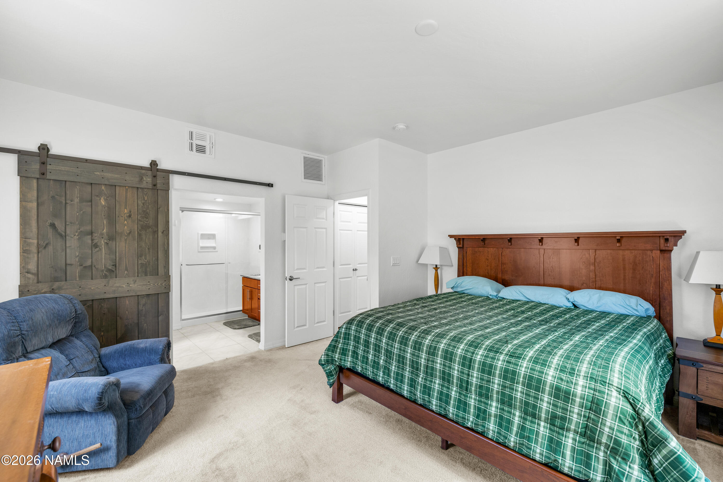 4977 E Retreat Circle