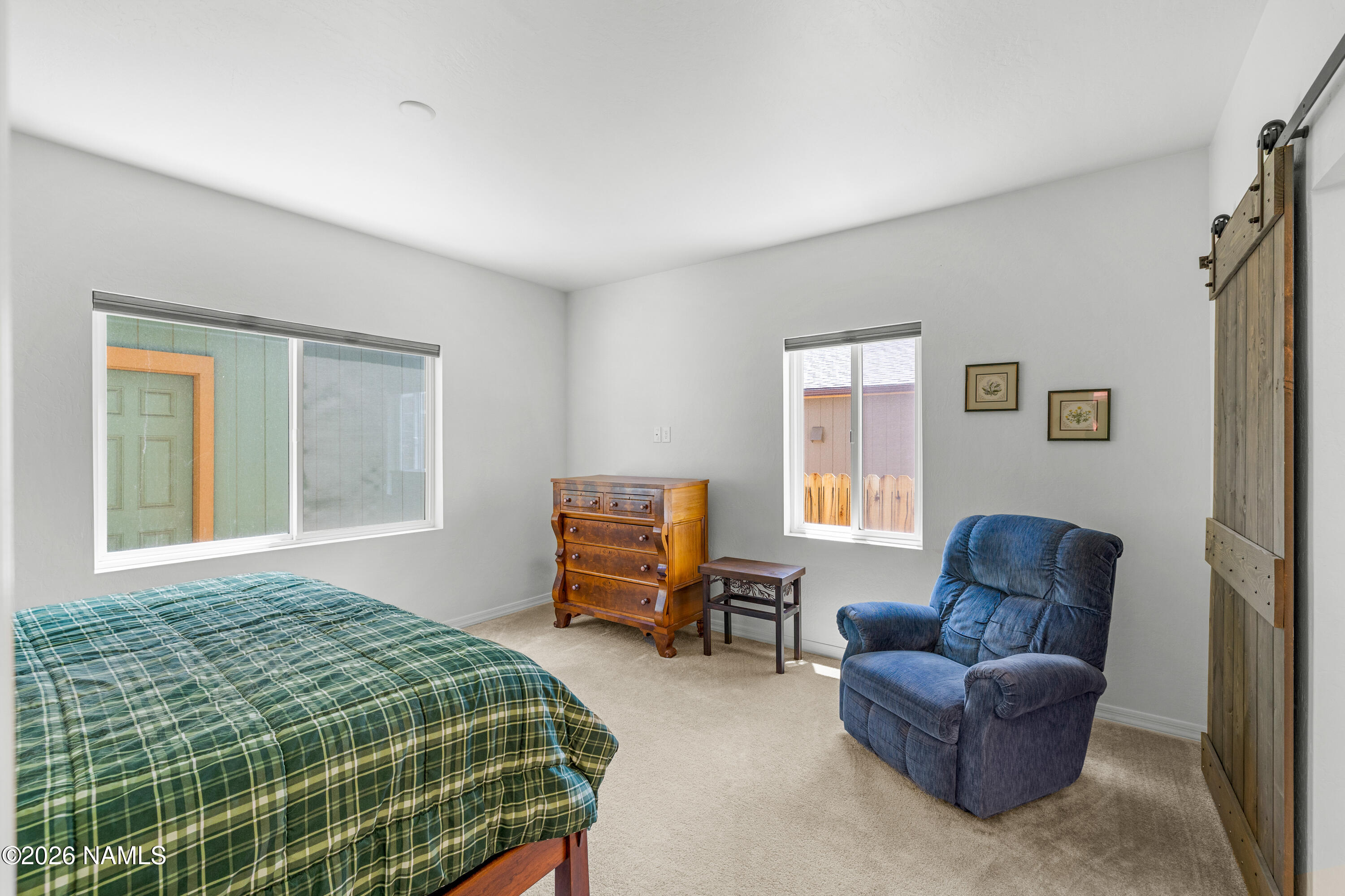 4977 E Retreat Circle