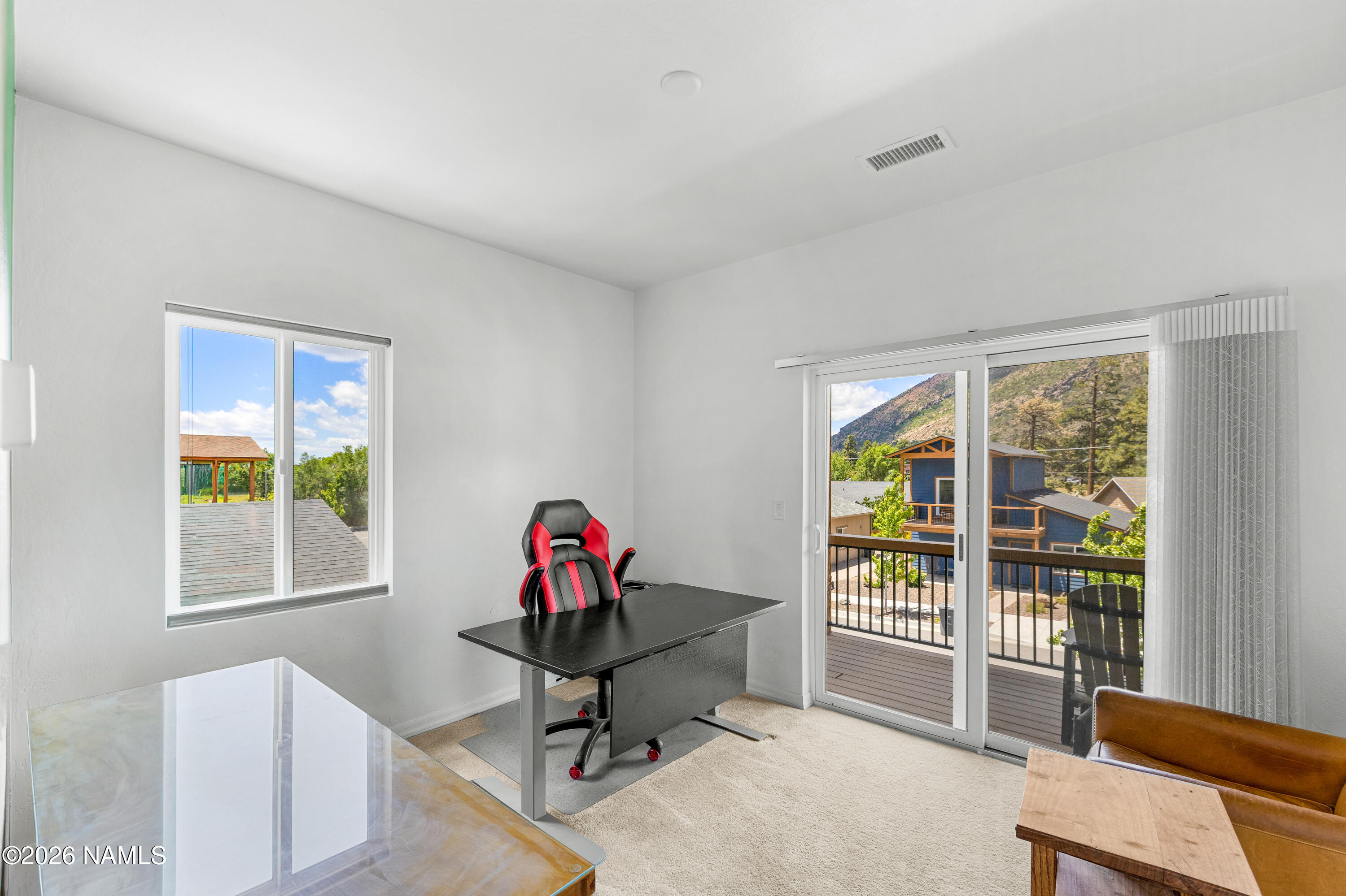 4977 E Retreat Circle