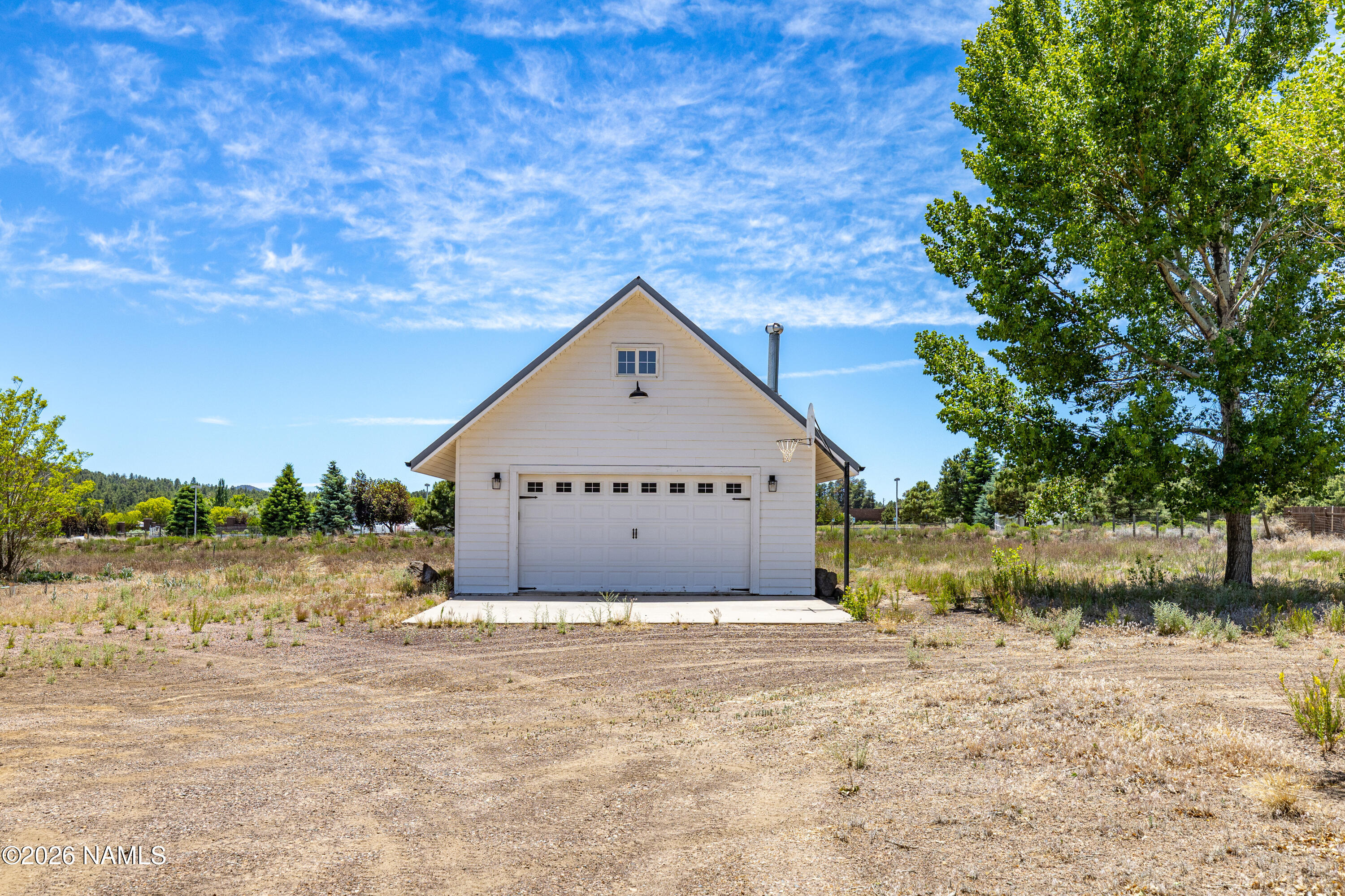 6070 E Treadway Trail