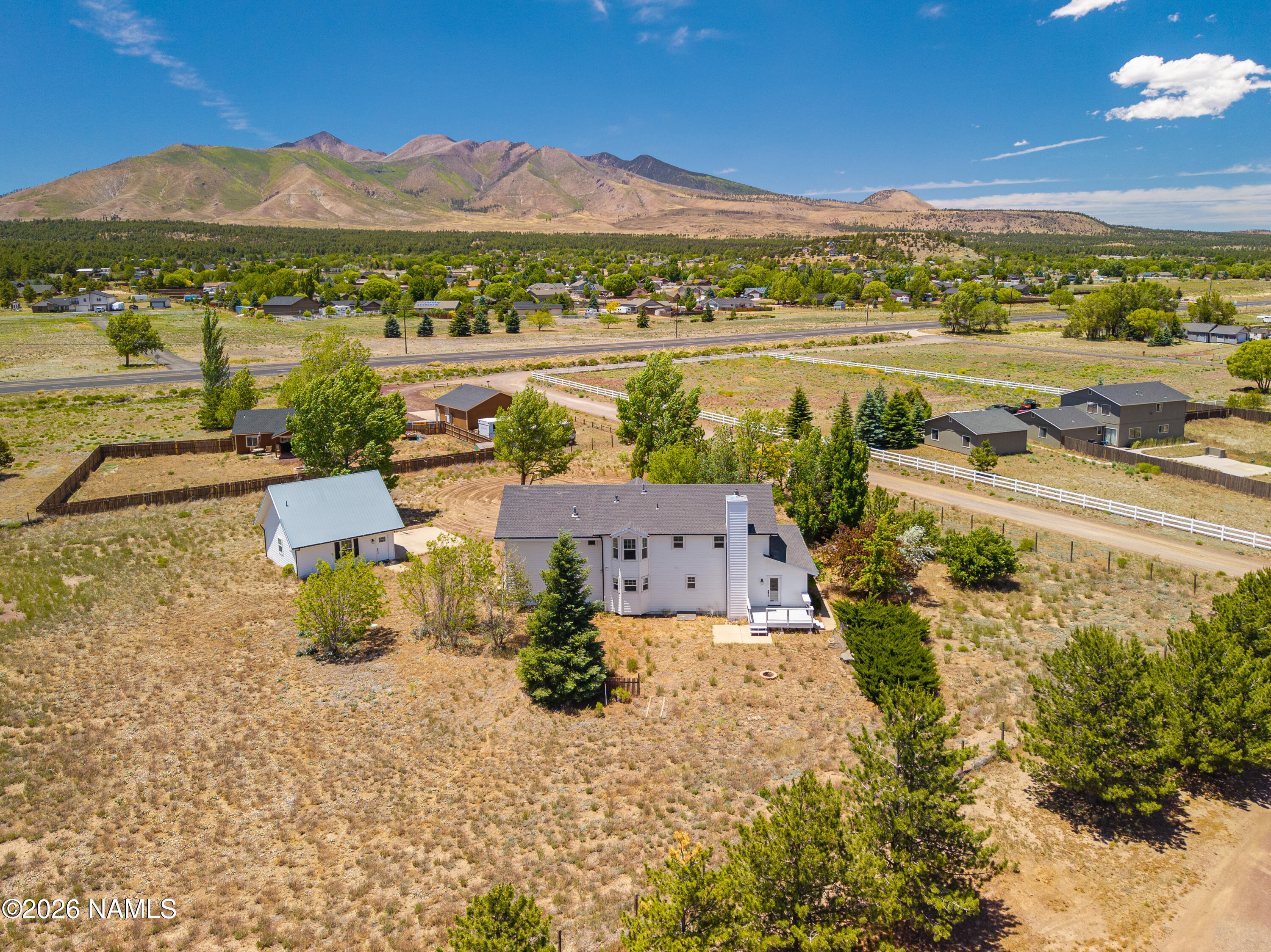 6070 E Treadway Trail