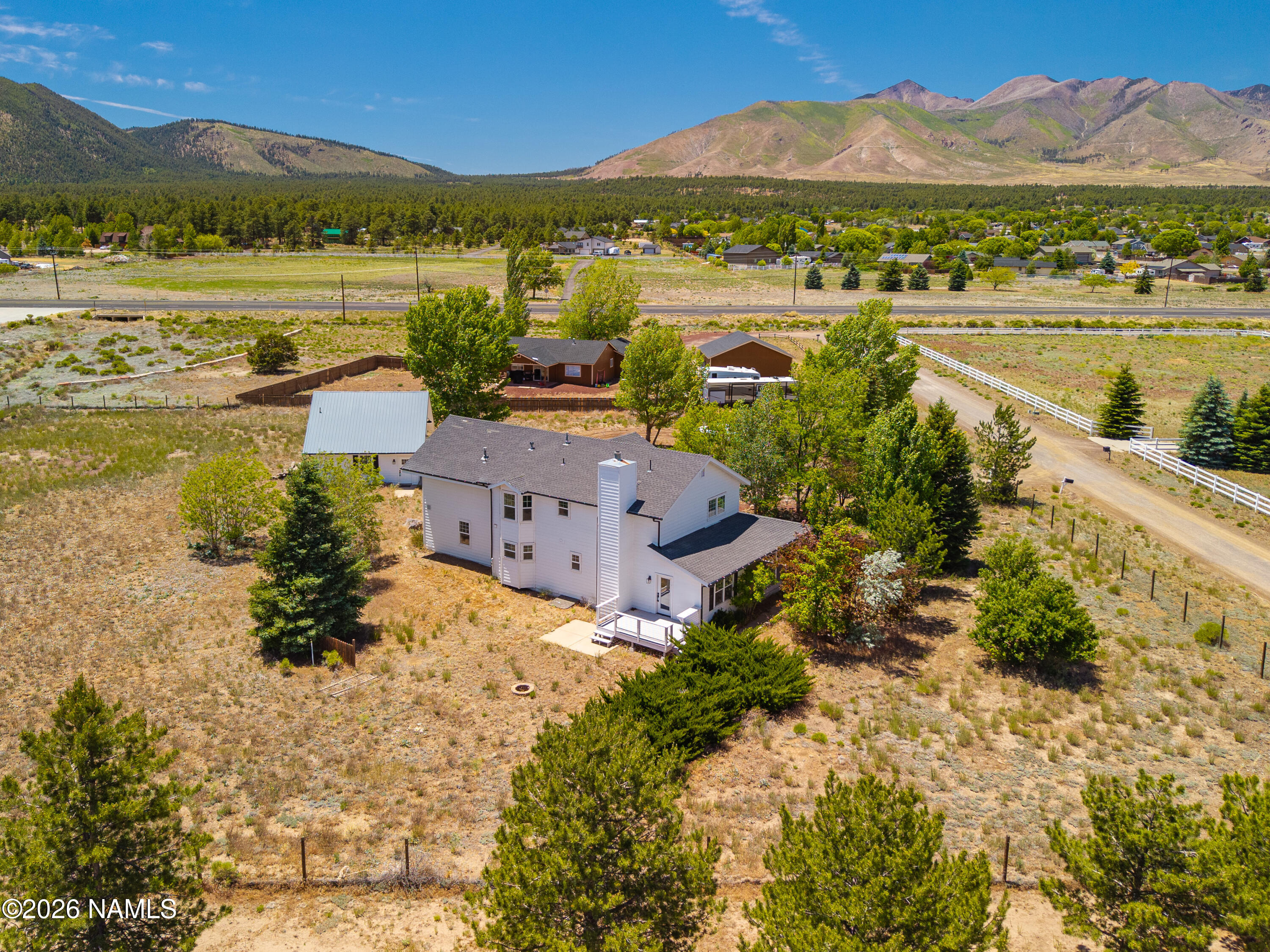 6070 E Treadway Trail