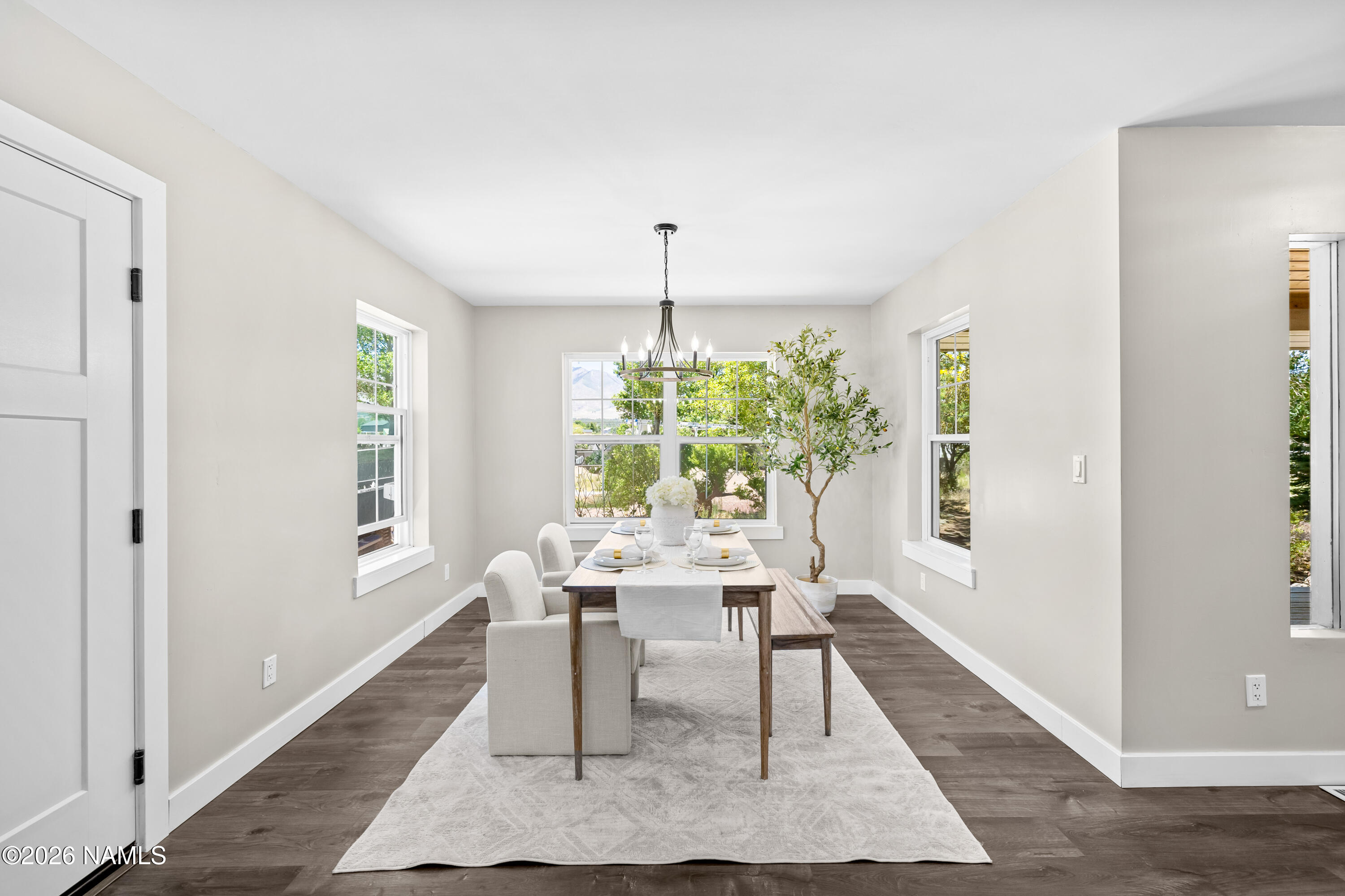 6070 E Treadway Trail