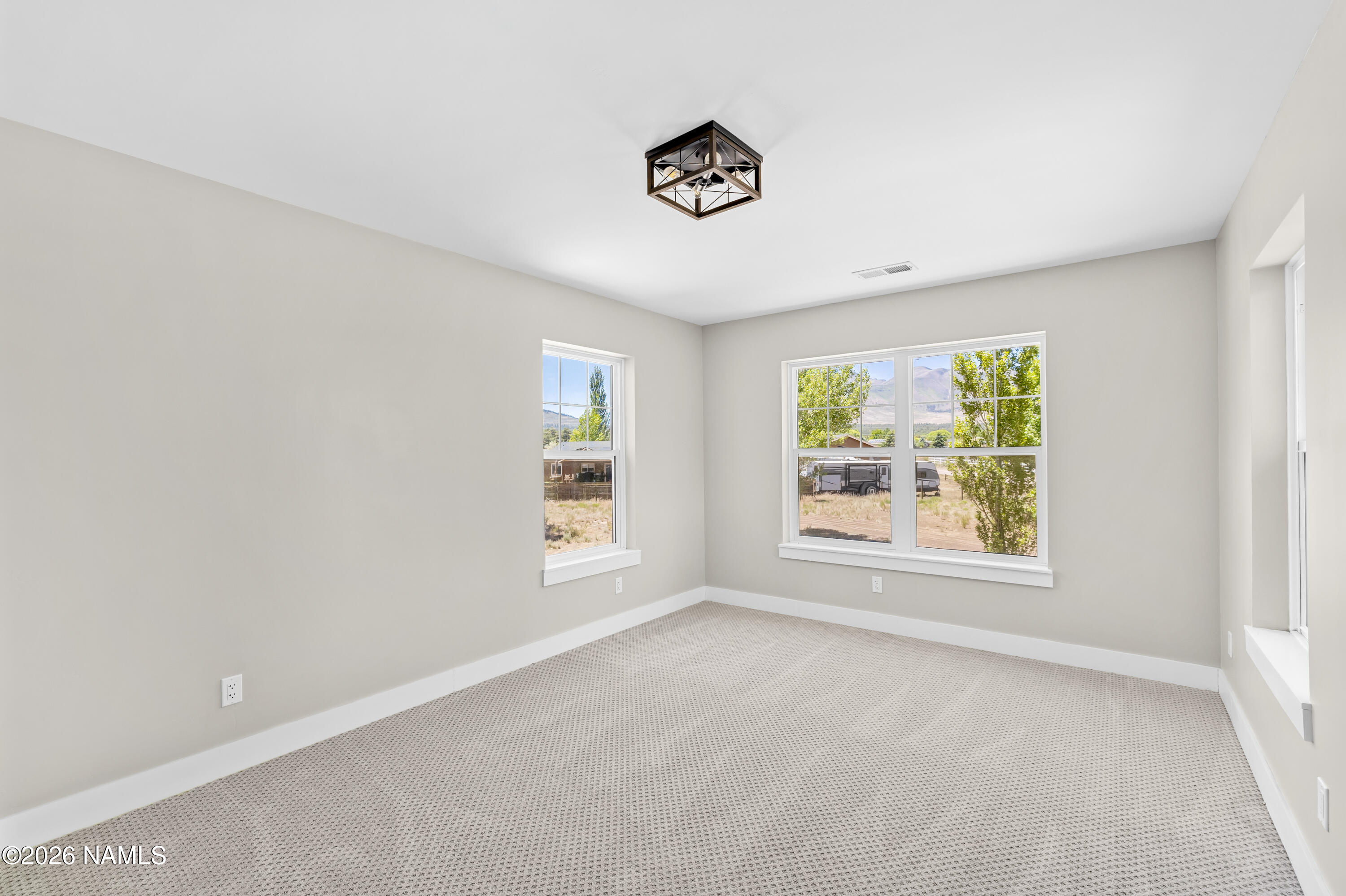 6070 E Treadway Trail