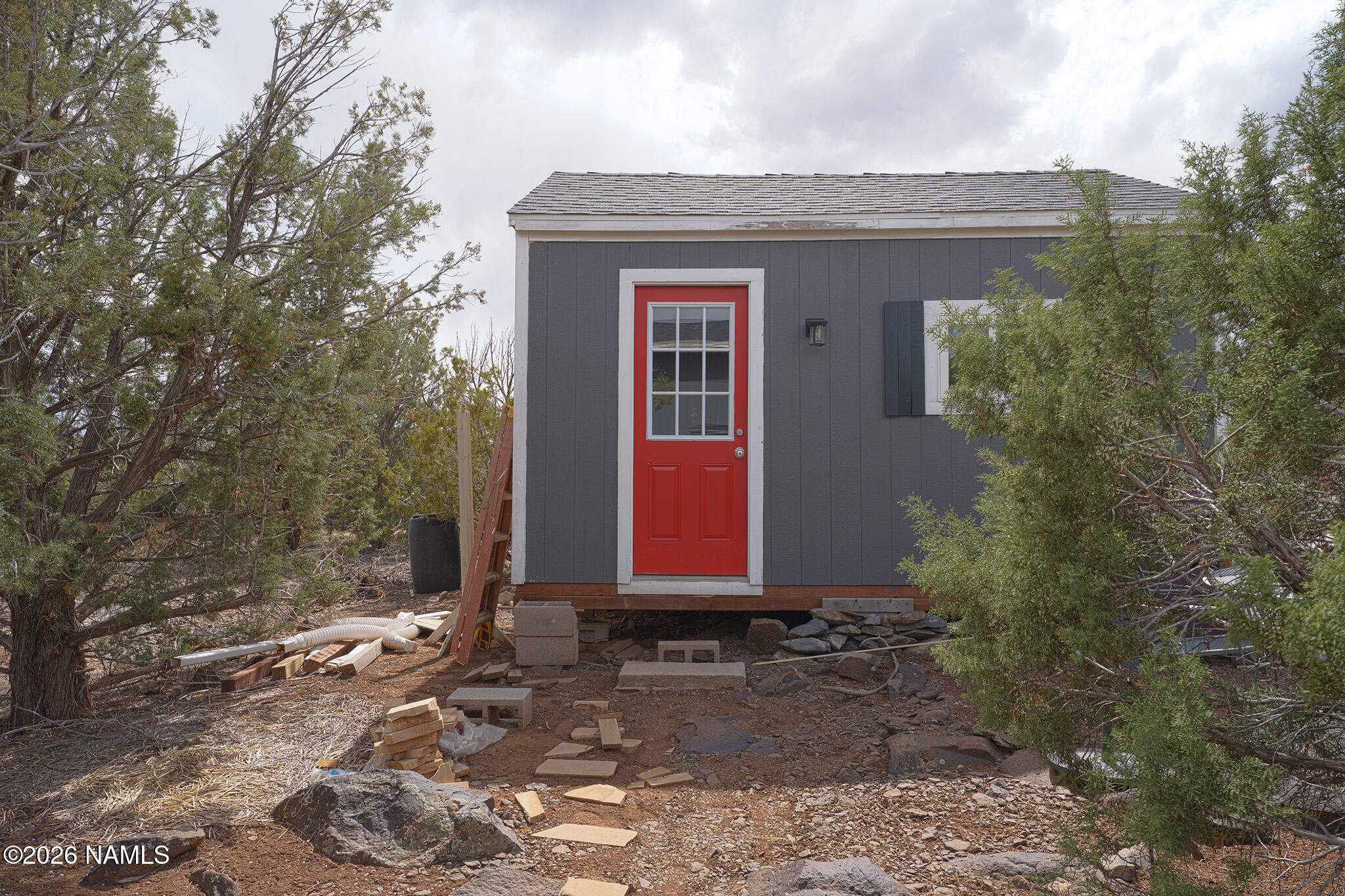 2576 W Roberts Road