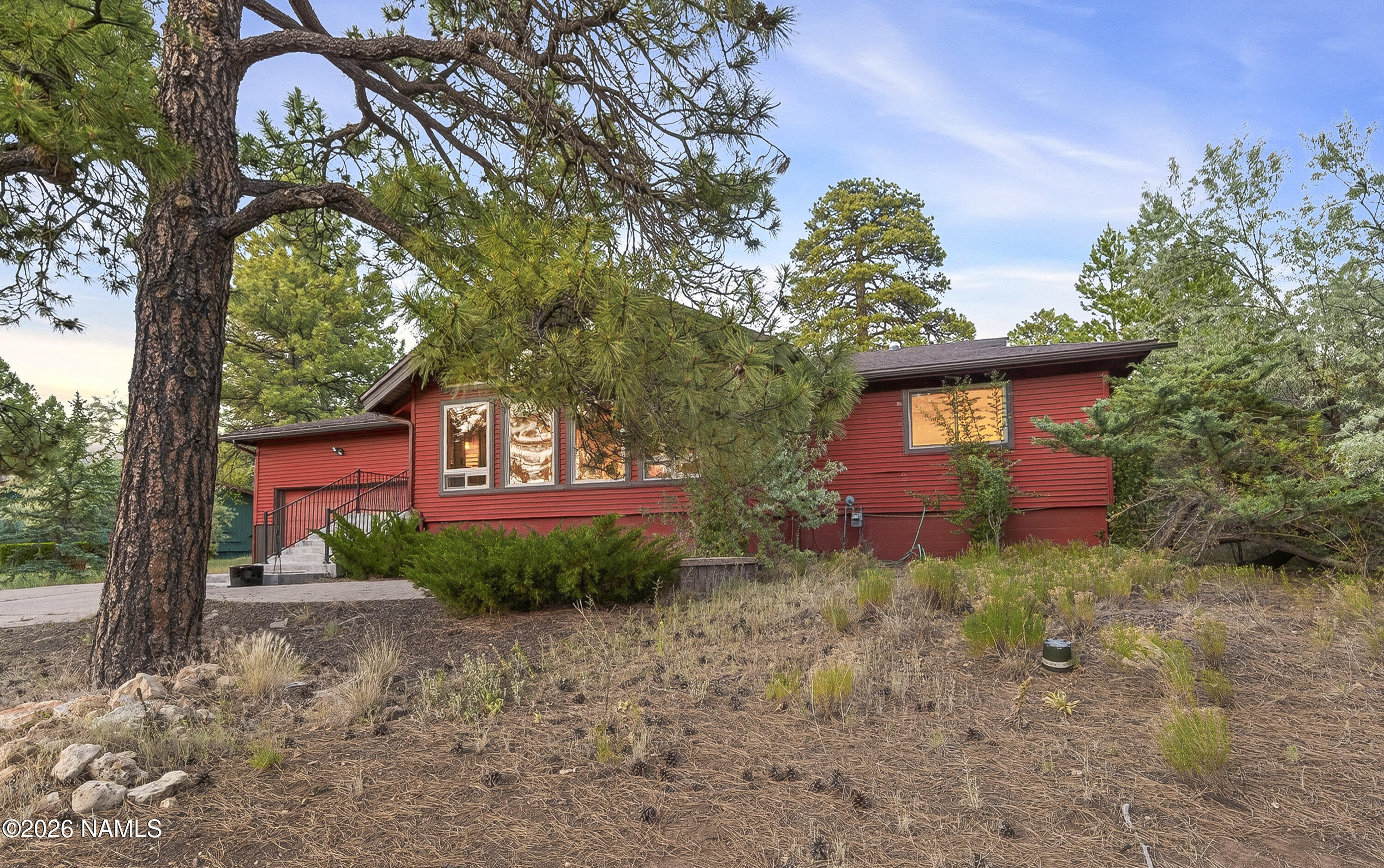 2008 N Fox Hill Road