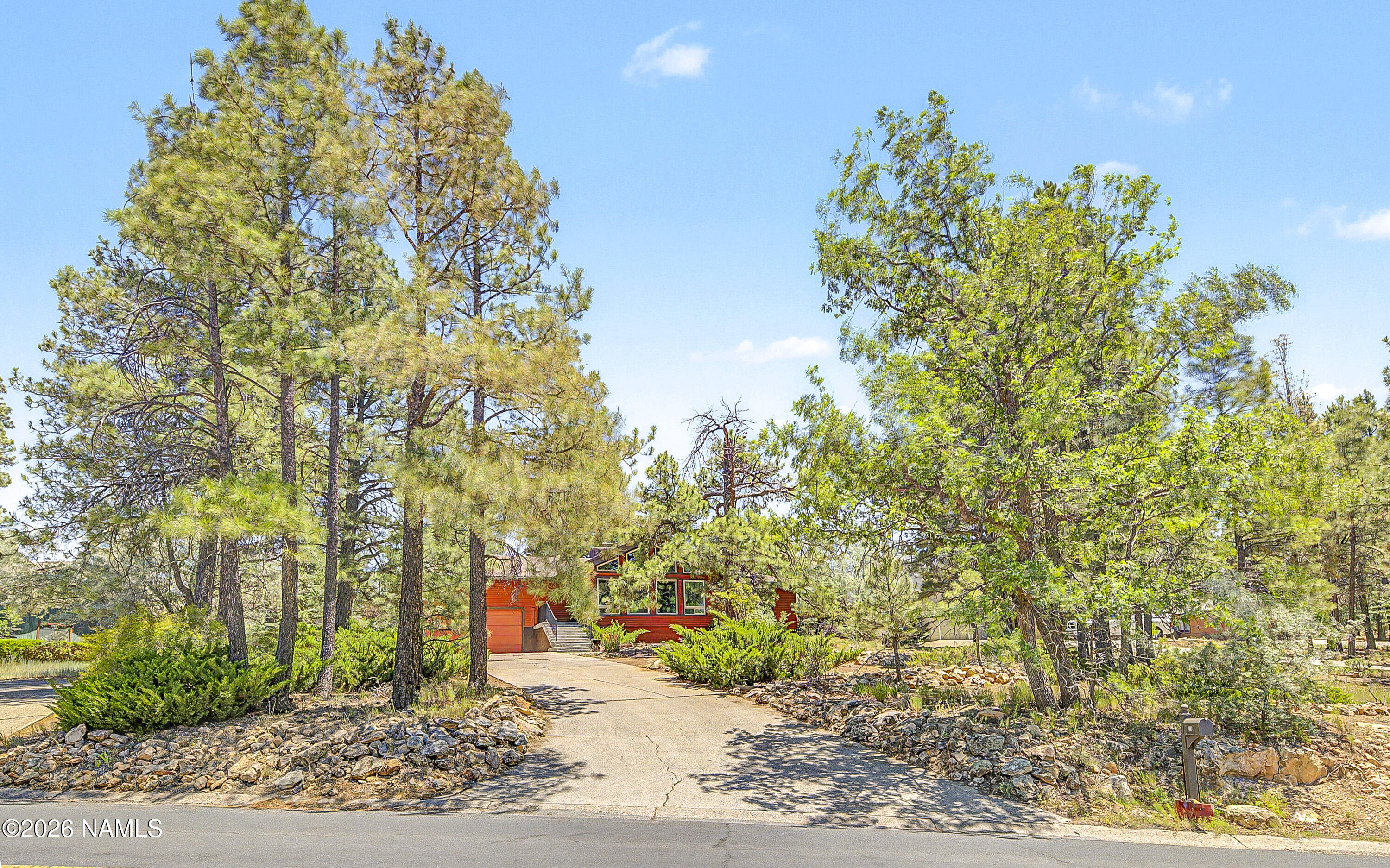 2008 N Fox Hill Road
