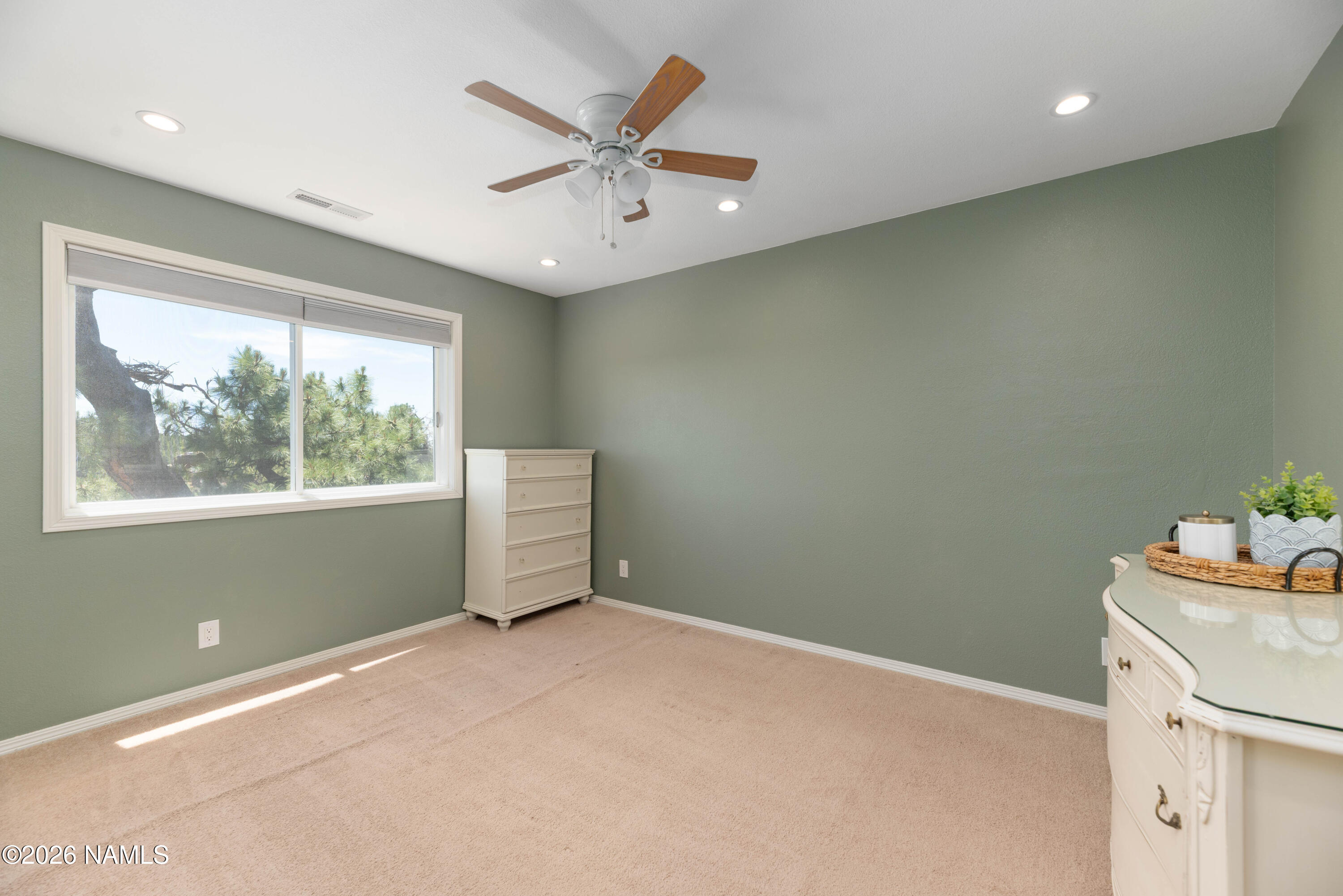 3990 E Kokopelli Lane