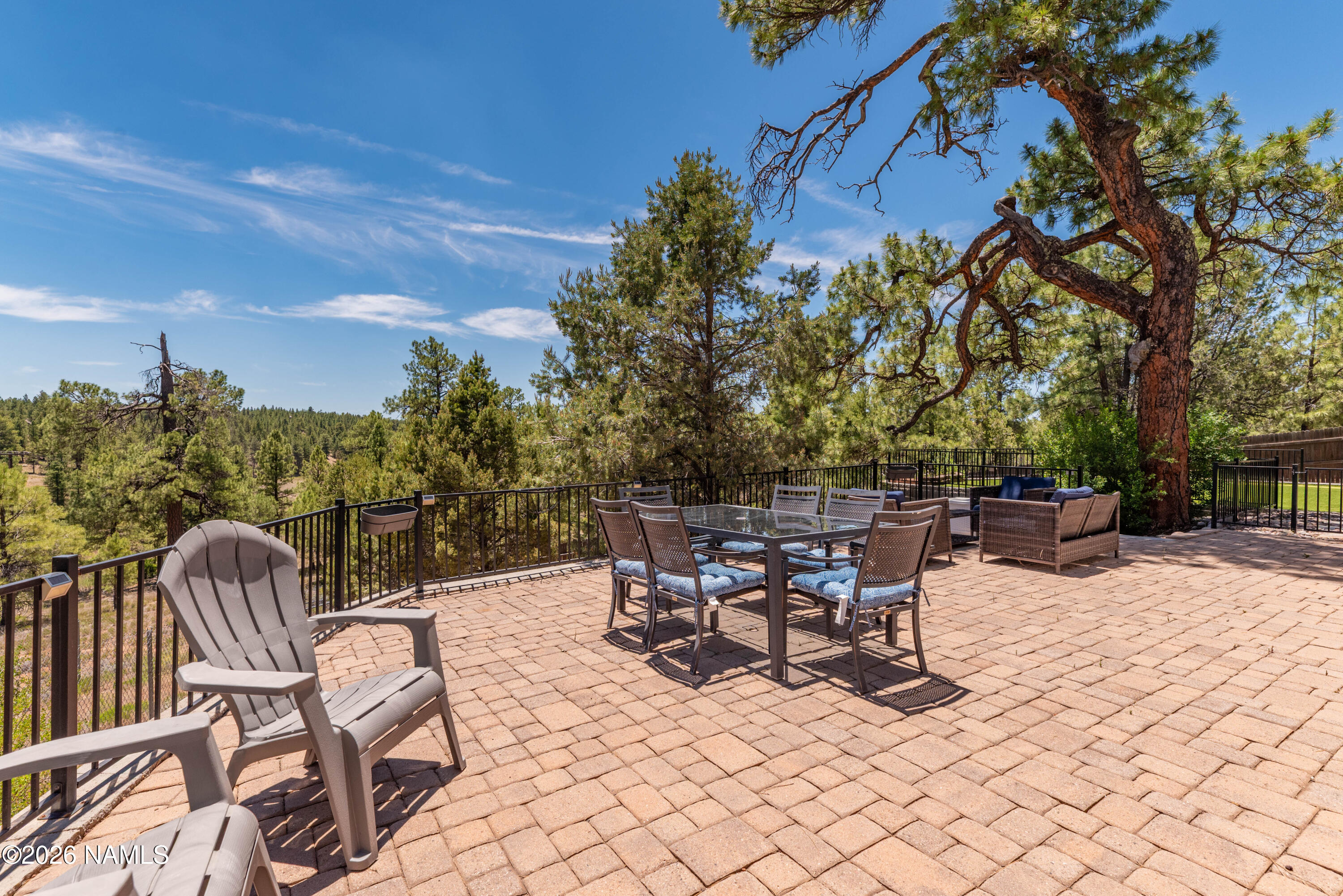 3990 E Kokopelli Lane