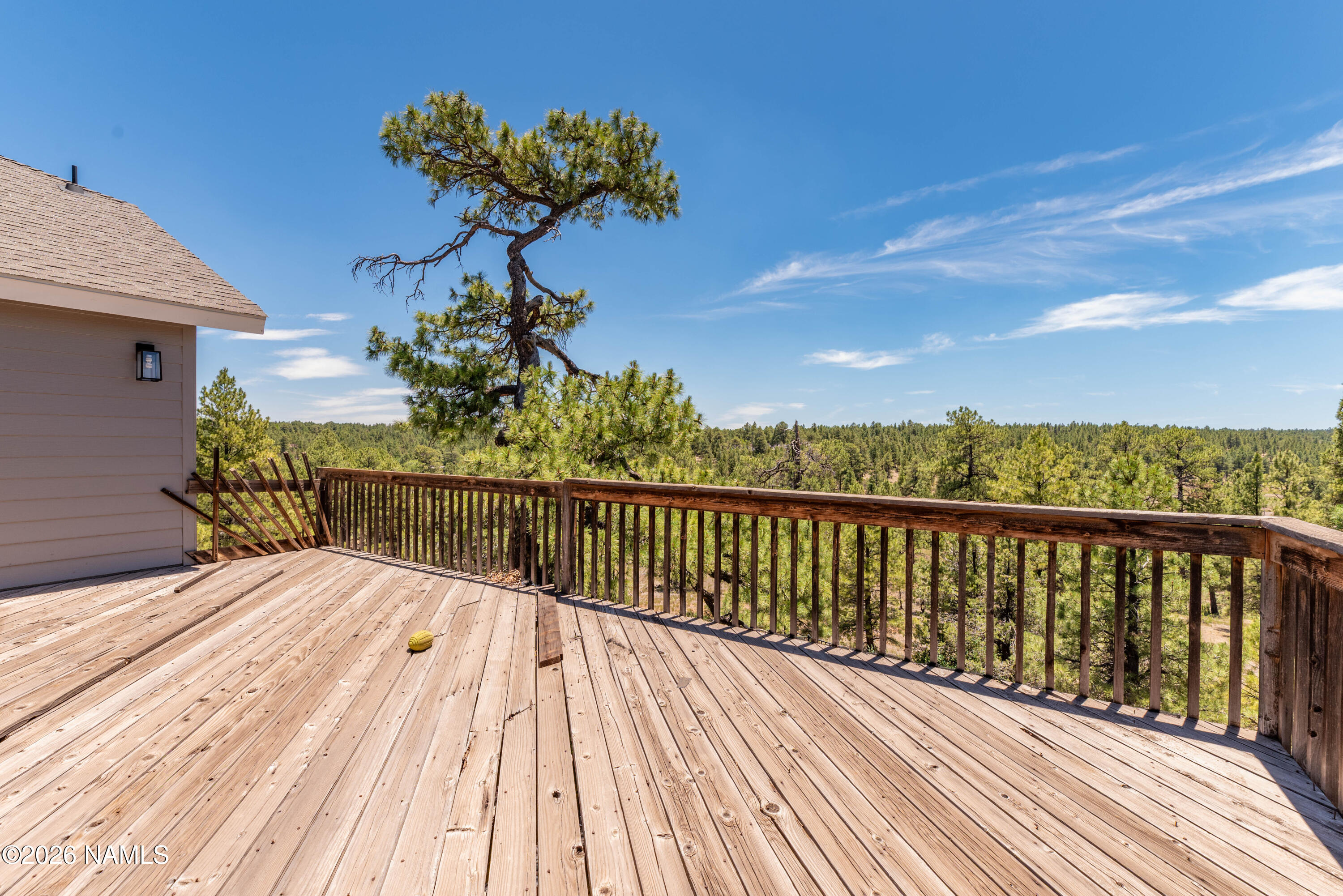 3990 E Kokopelli Lane