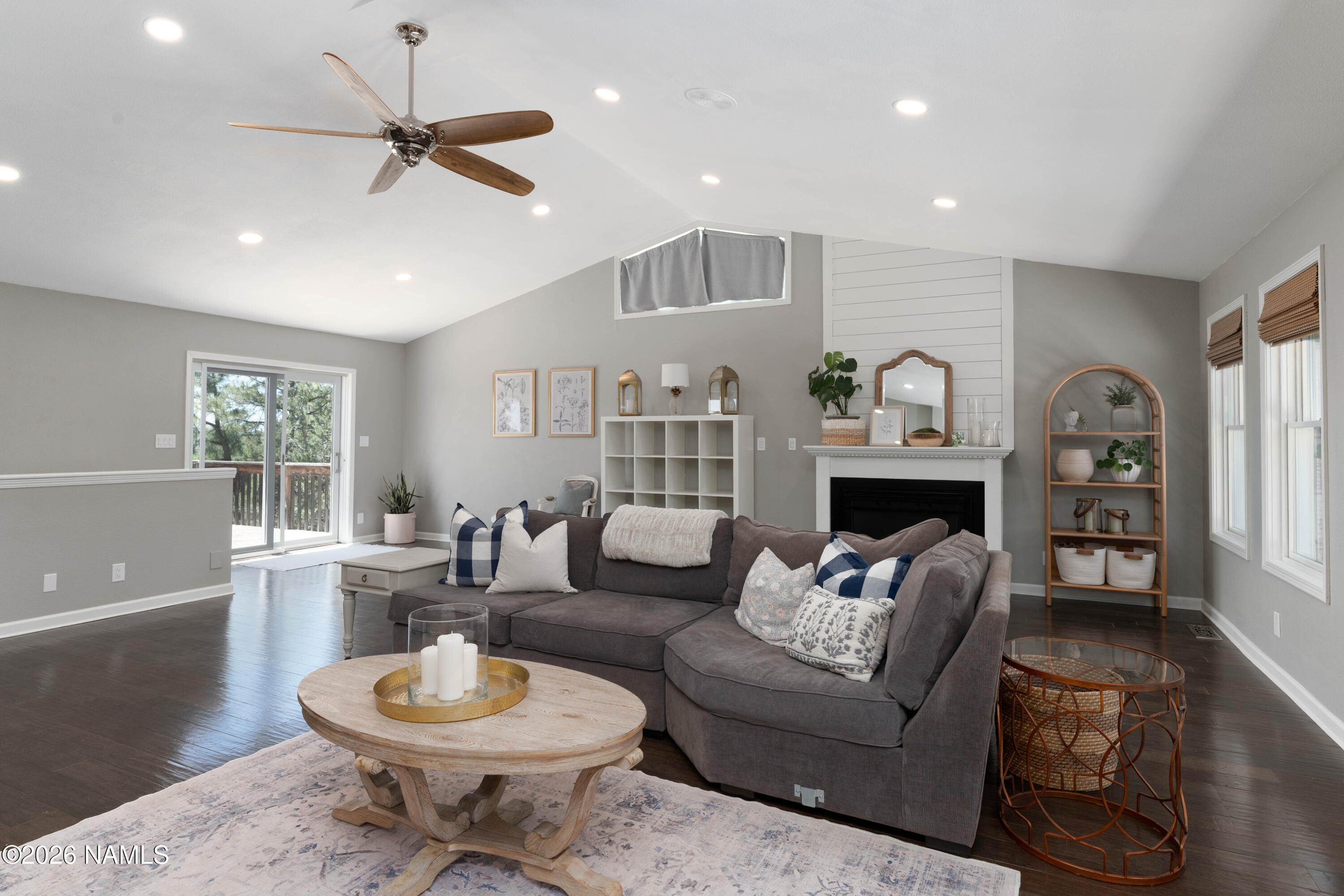 3990 E Kokopelli Lane