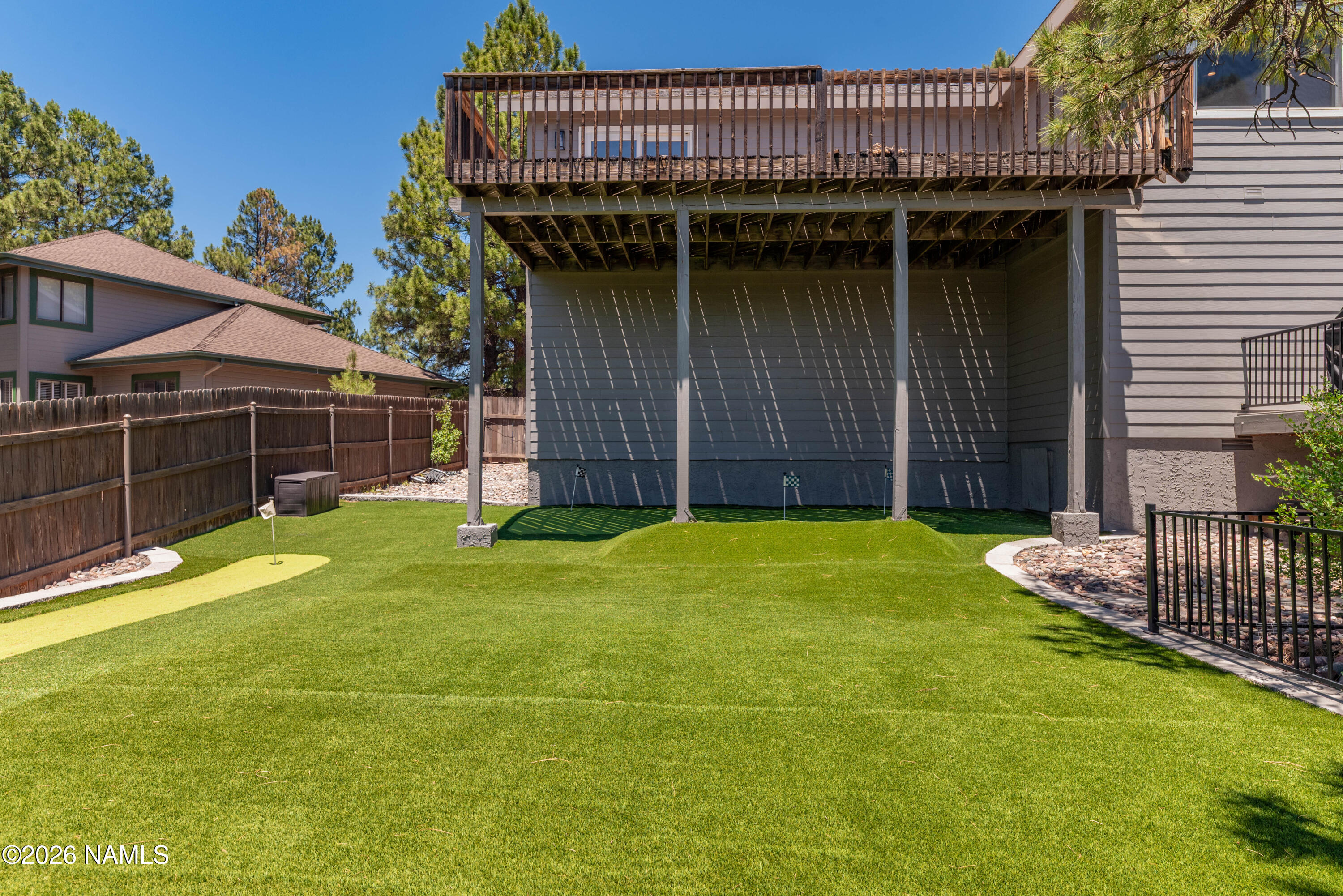 3990 E Kokopelli Lane