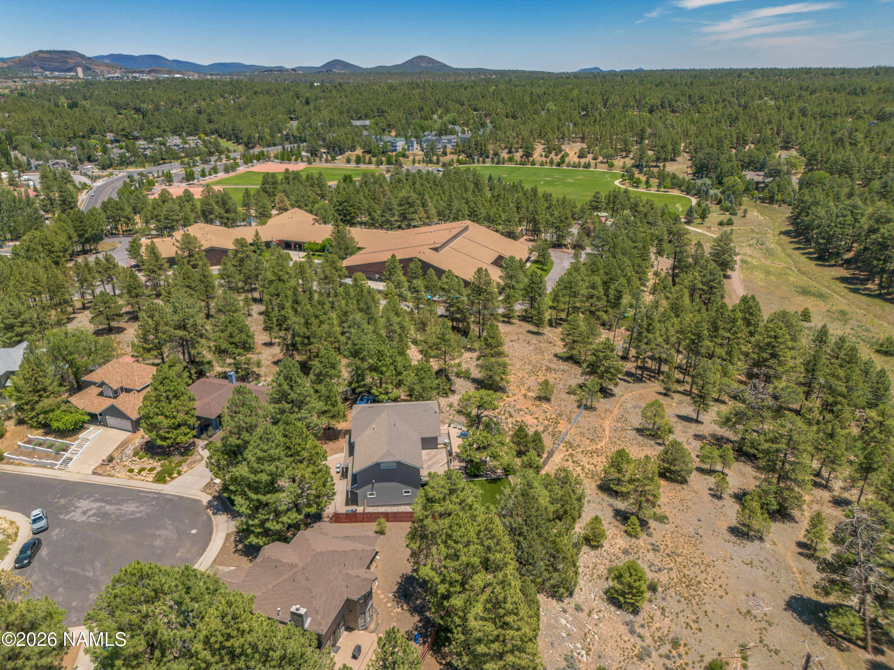 3990 E Kokopelli Lane