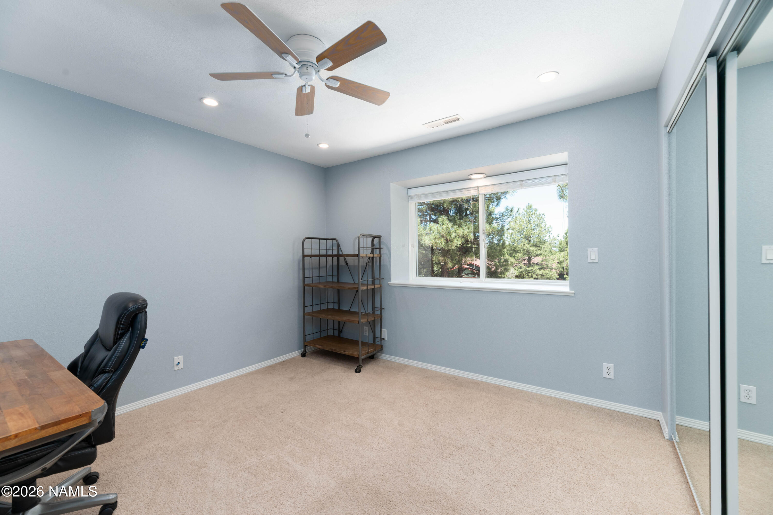 3990 E Kokopelli Lane