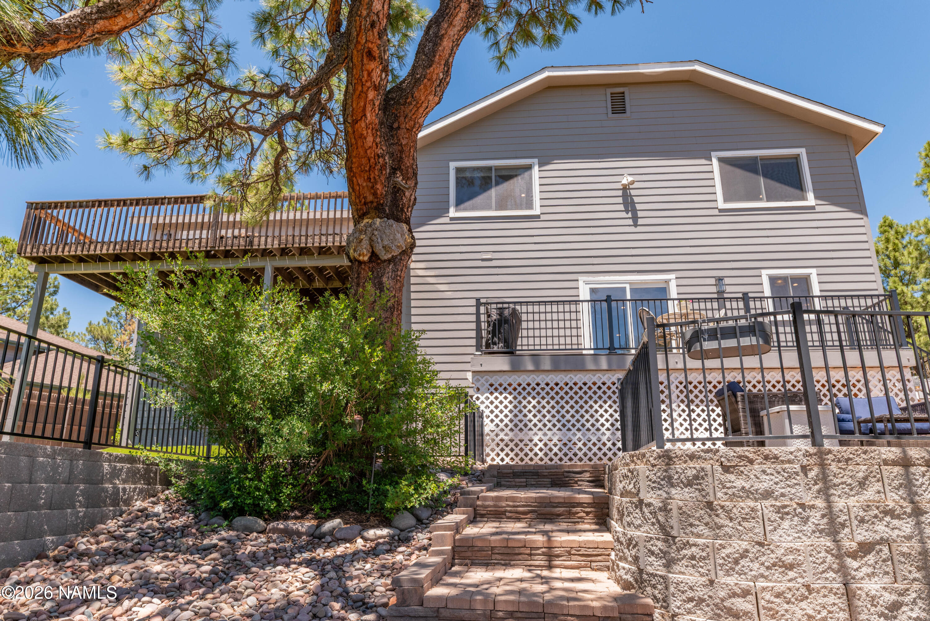 3990 E Kokopelli Lane