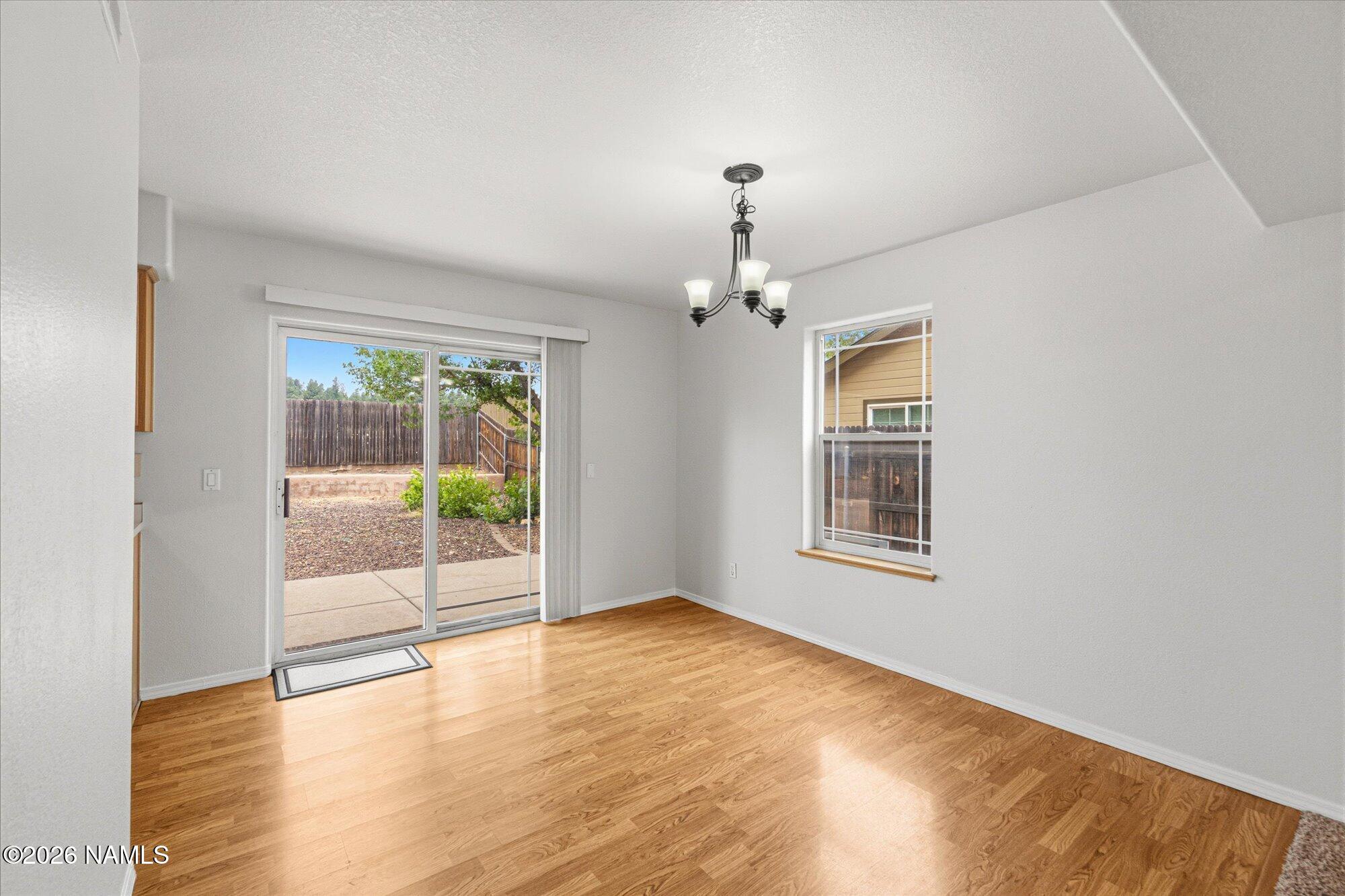 6873 E Eagle Crest Drive