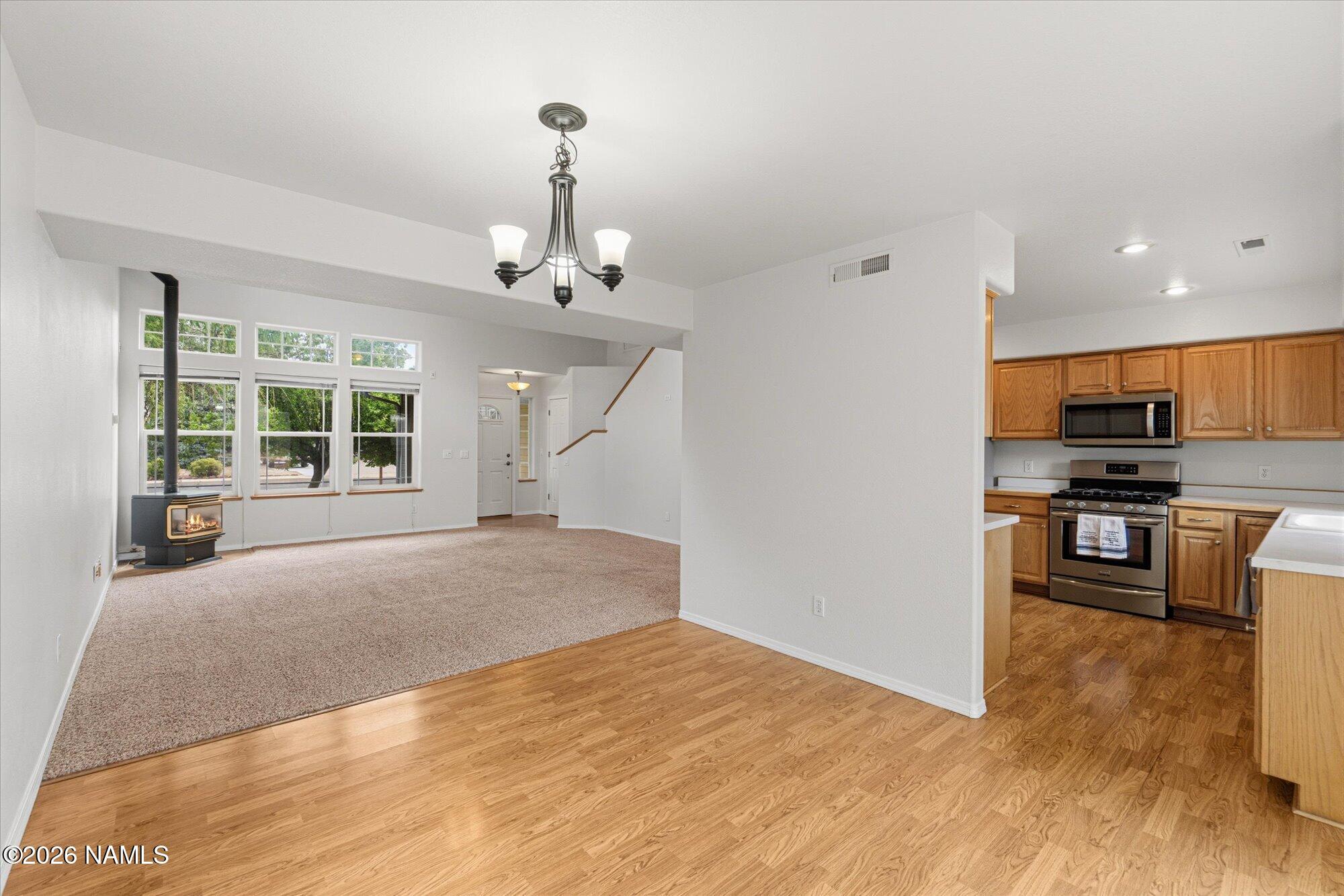 6873 E Eagle Crest Drive