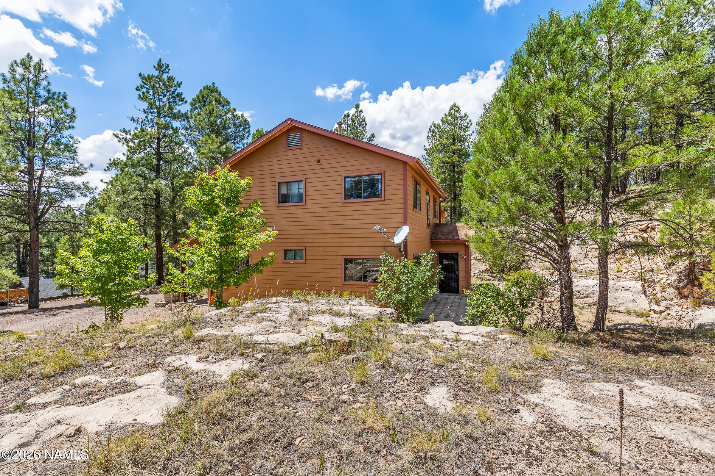 3348 Happy Trails Drive