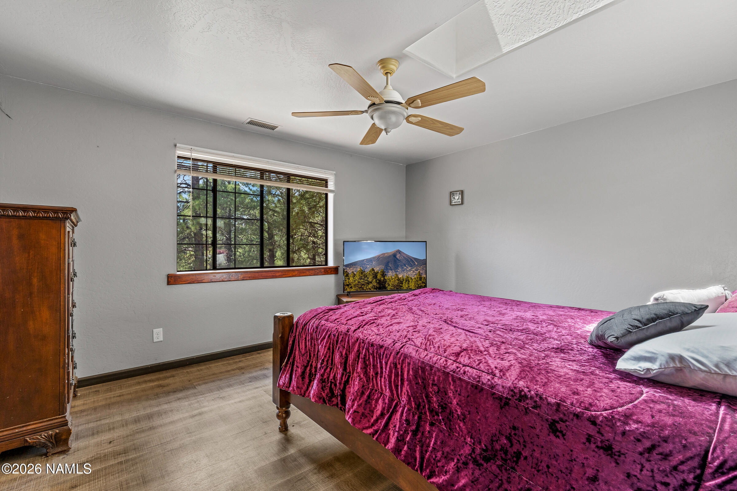 3348 Happy Trails Drive