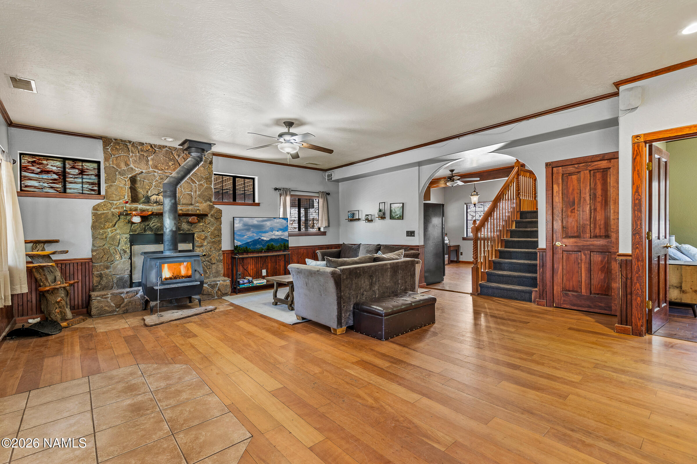 3348 Happy Trails Drive