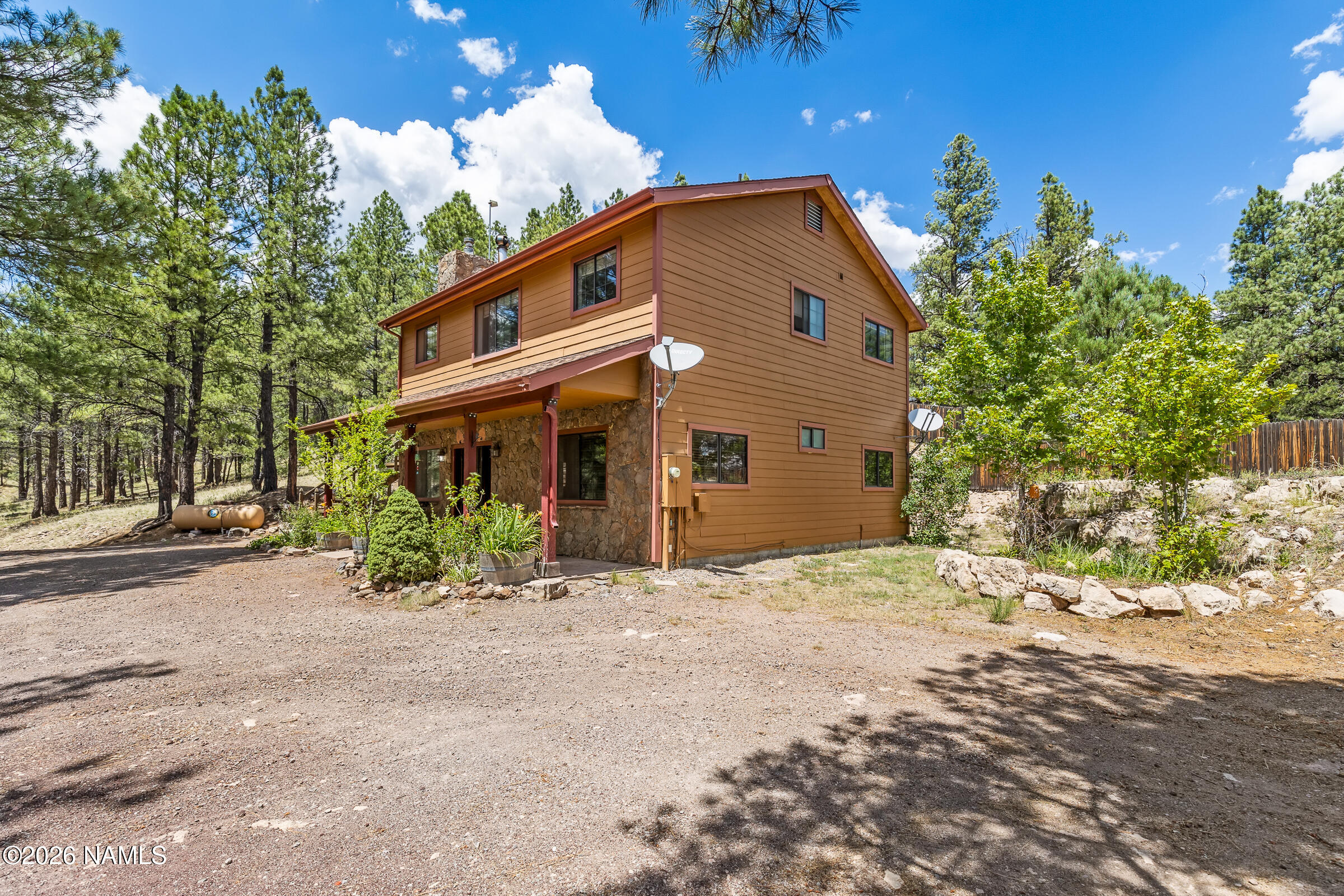 3348 Happy Trails Drive