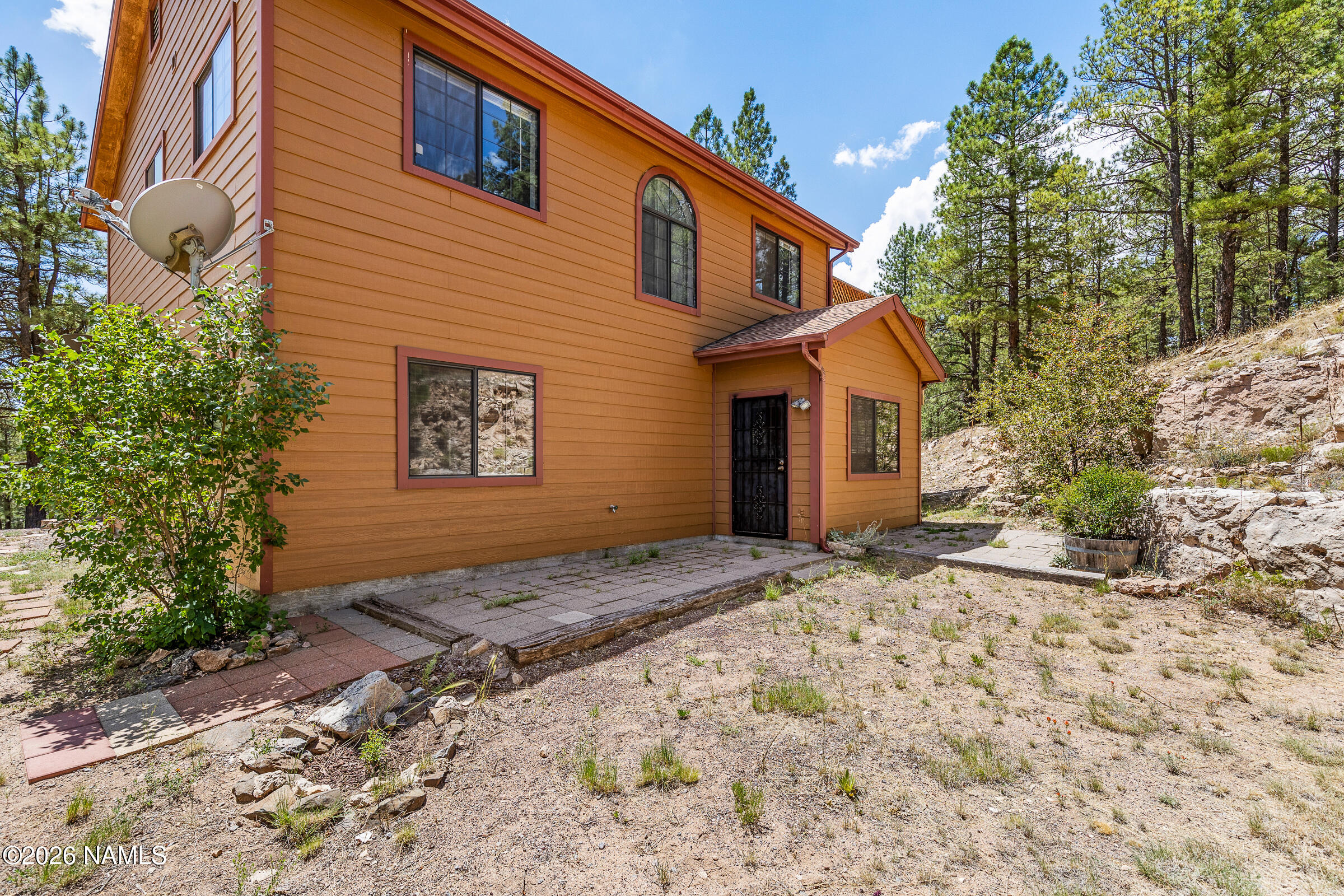 3348 Happy Trails Drive